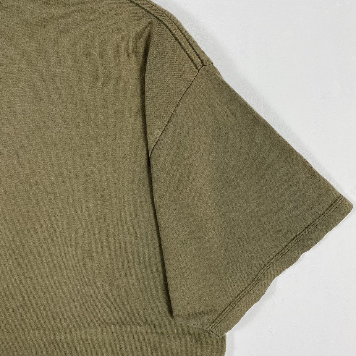 Jun Takahashi × Undercover × Vintage UNDERCOVER CHAOTIC DISCORD Spring Summer Faded Khaki Tee Size US L / EU 52-54 / 3 - 13 Thumbnail