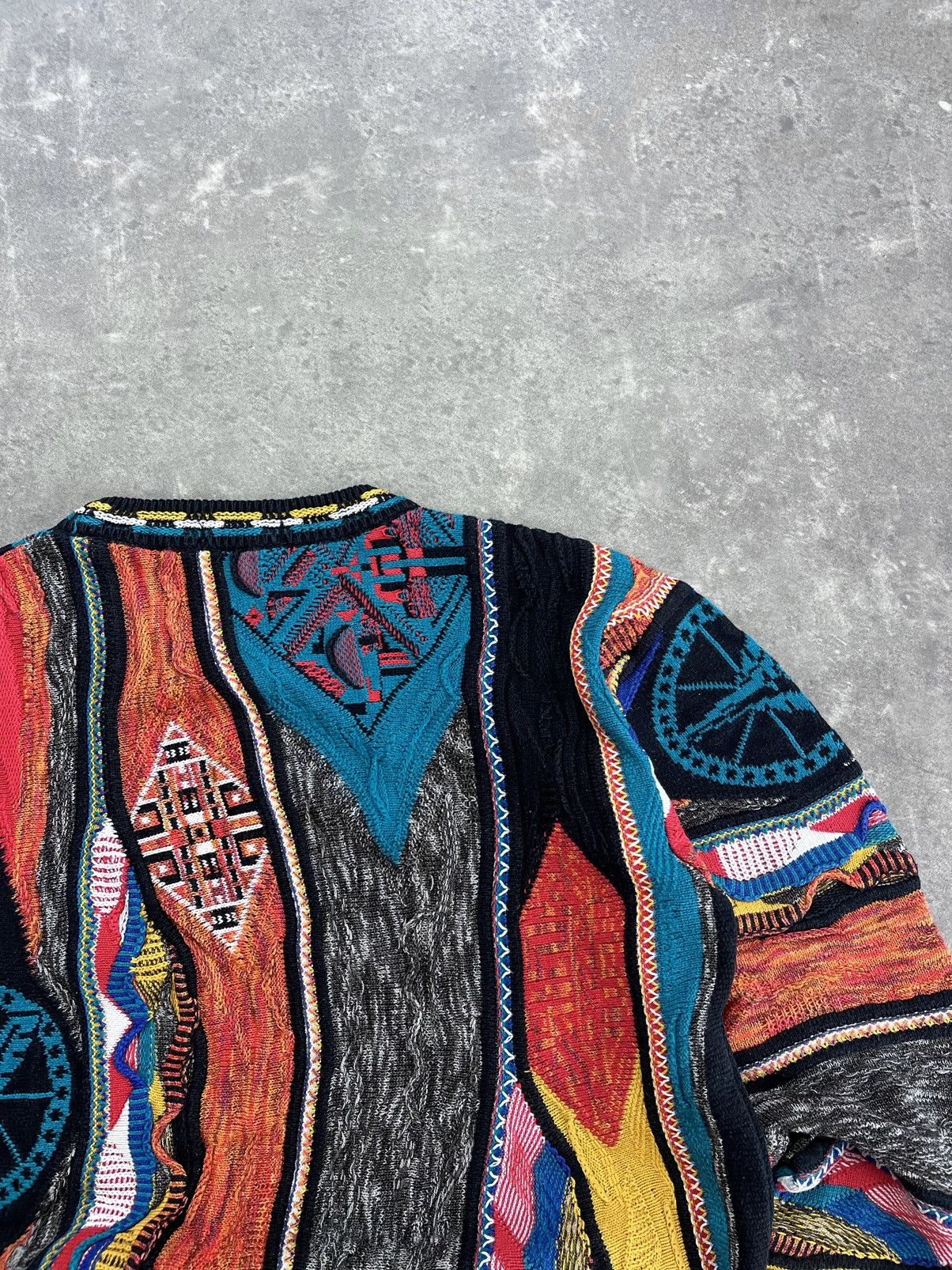 Carlo Colucci Carlo Colucci Jacquard Logo Coloured Cable Knit Sweater 3D L Size US L / EU 52-54 / 3 - 12 Thumbnail