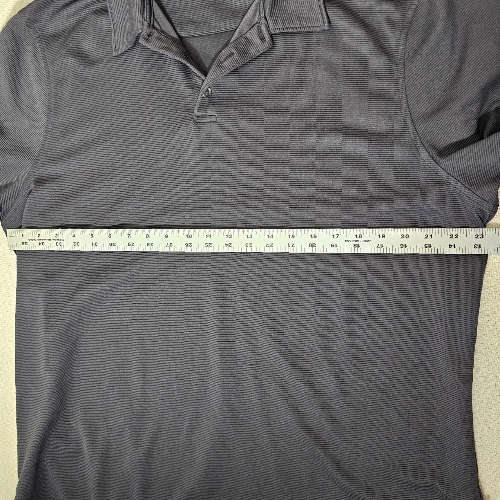 Perry Ellis Perry Ellis Polo Shirt Men 2XL Gray Embossed Stripe Stretch Golf Polo Shirt Short Sleeve Regular Modern Athletic Size US XXL / EU 58 / 5 - 5 Thumbnail