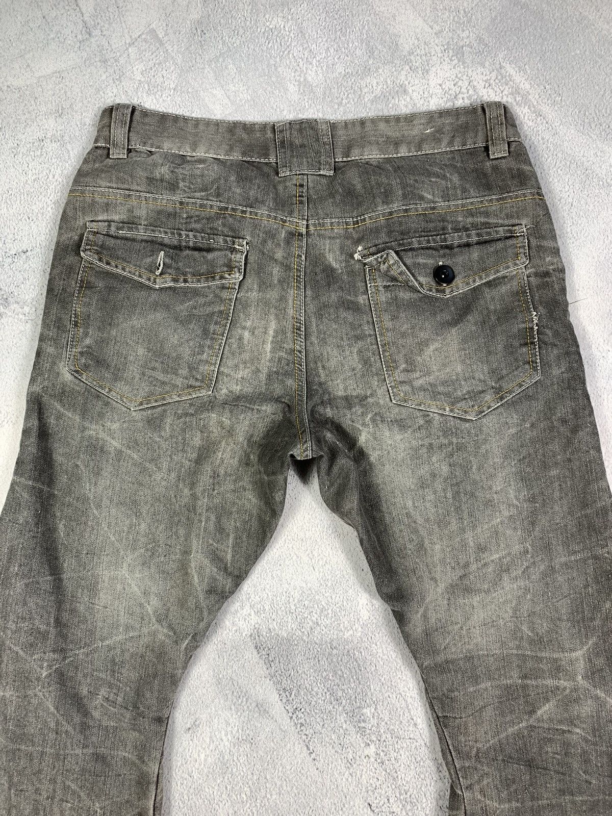 Japanese Brand × Vintage Vintage Y2K Japanese cuff denim jeans streetwear size 32x30 Size US 32 / EU 48 - 2 Thumbnail