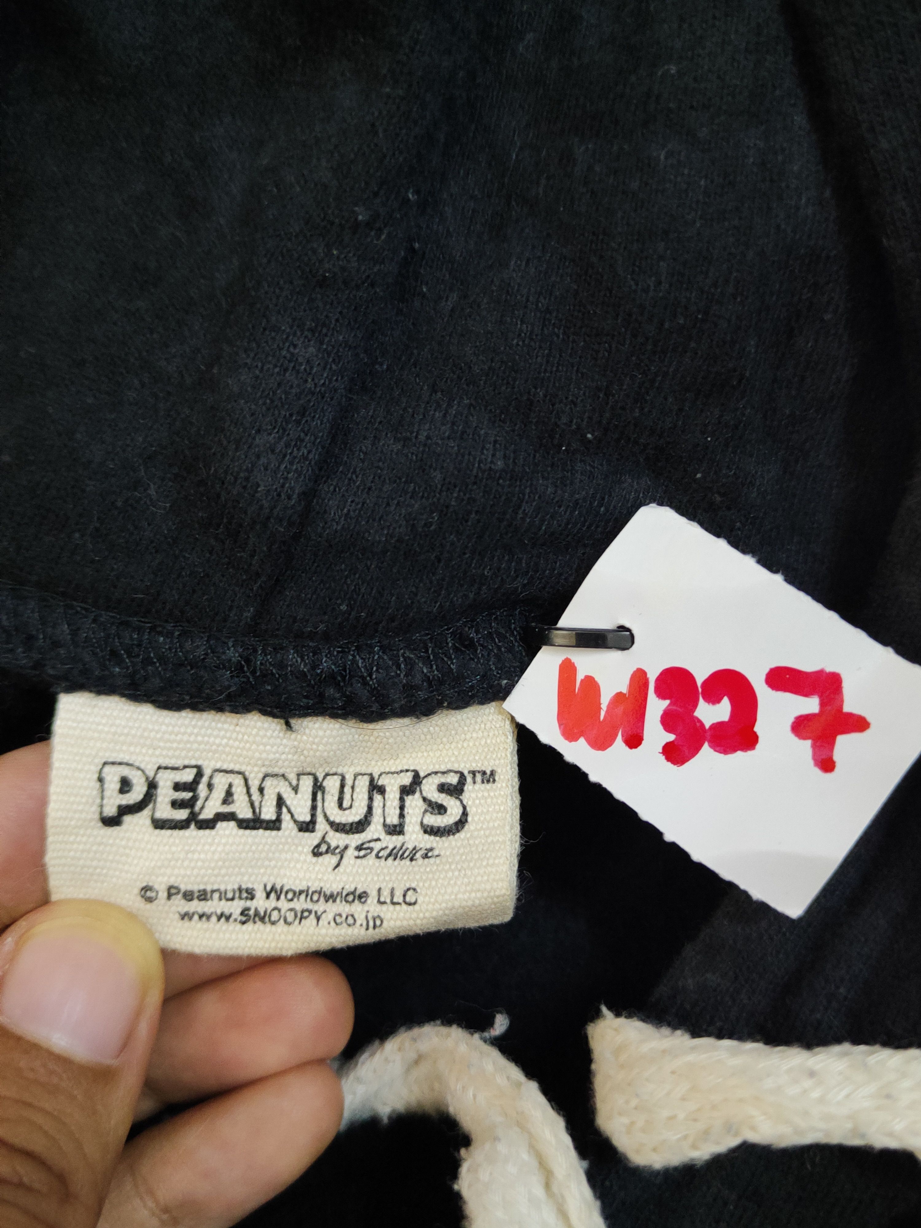 Harris Tweed Peanuts Snoopy X Harris Tweed Hoodie Sweatshirts #W1327 Size US L / EU 52-54 / 3 - 13 Thumbnail