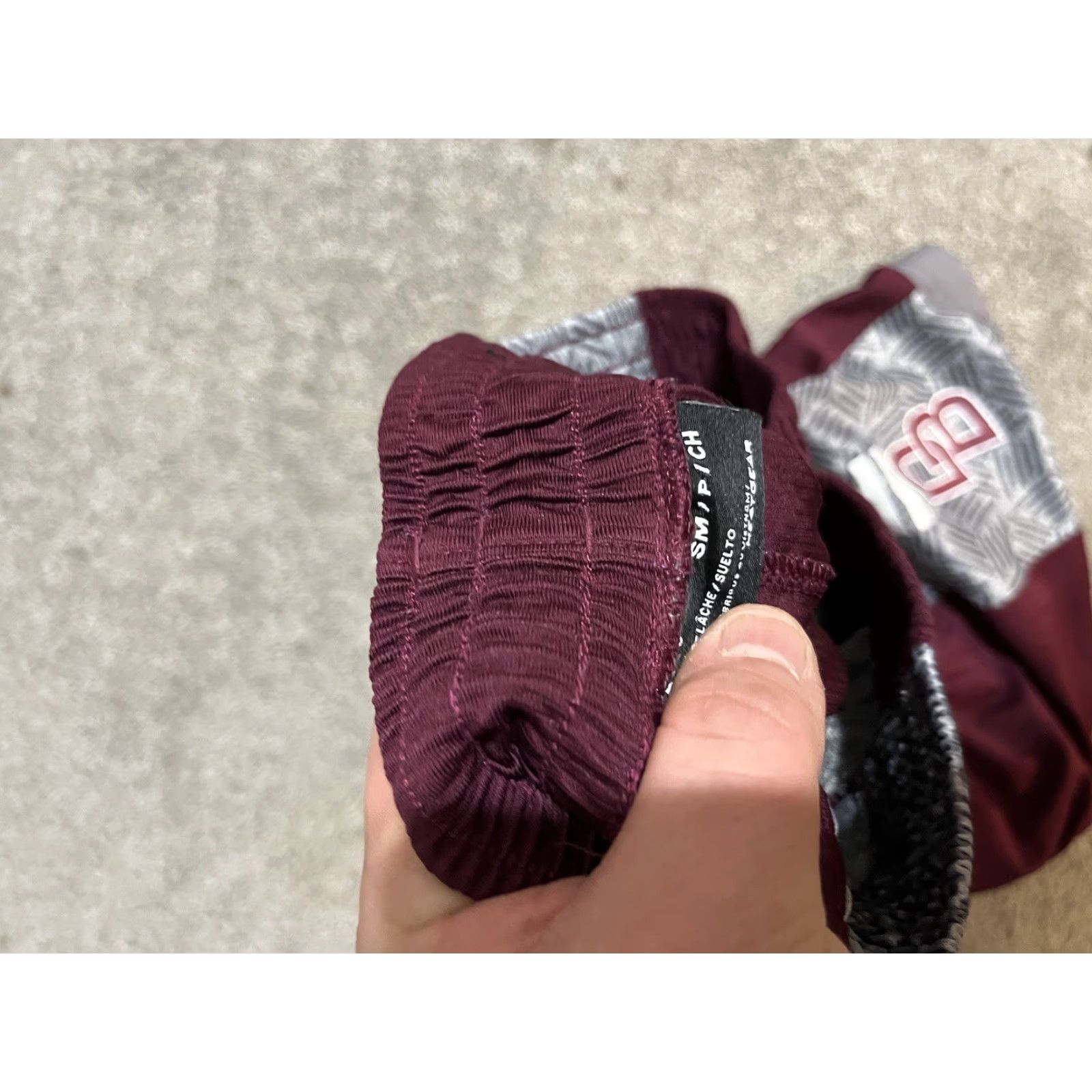 Under Armour Under Armour Shorts Mens S Maroon Solid Logo Flat Front Regular Fit Drawstring Missing Size US 29 - 3 Thumbnail