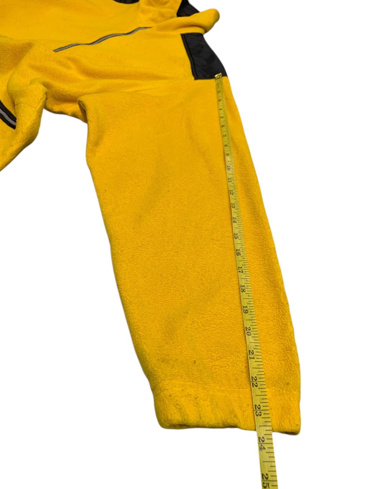 Marlboro Rare Vintage 90's Marlboro Adventure Team Small Logo Fleece Size US L / EU 52-54 / 3 - 11 Thumbnail