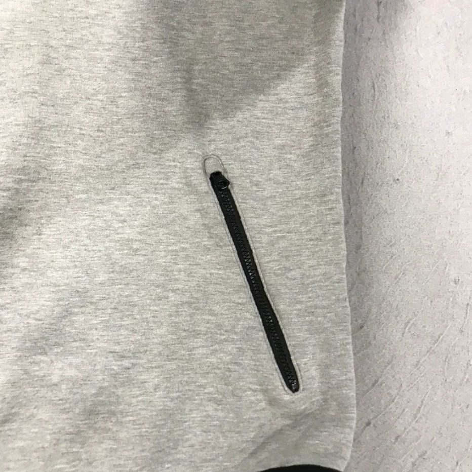 Nike Nike Sportswear Hoodie Men XL Gray Full Zip Sweatshirt Windrunner Tech | Nike Sportswear Hoodie Mens XL Gray Black Full Zip Sweatshirt Size US XL / EU 56 / 4 - 4 Thumbnail