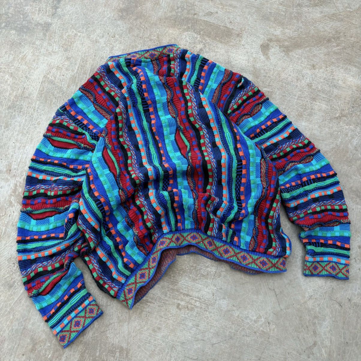 Coogi Crazy Vintage 90s Coogi 3D Knit Sweater Size US L / EU 52-54 / 3 - 7 Thumbnail