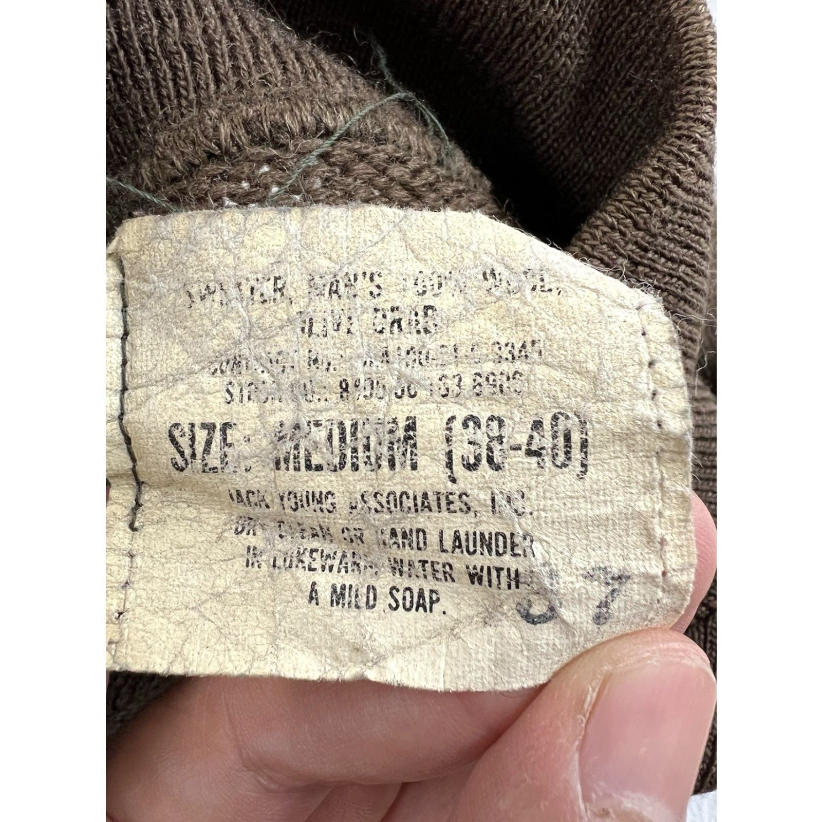 Olive VINTAGE Jack Young Mens Medium 100% Wool Brown Olive Drab Shawl Button Sweater Slim Fit Size US M / EU 48-50 / 2 - 6 Thumbnail