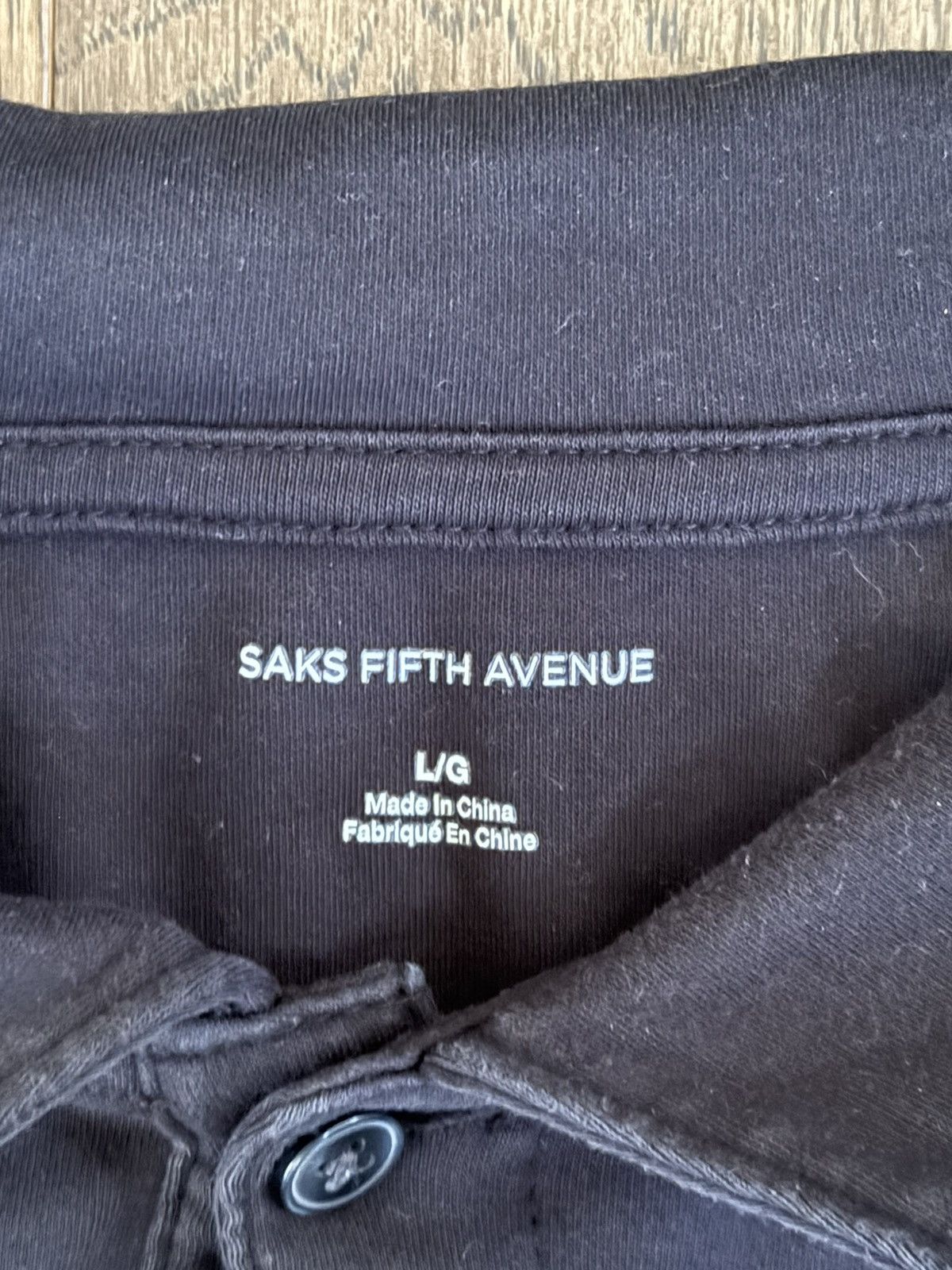 Saks Fifth Avenue Saks Fifth Avenue polo Size US M / EU 48-50 / 2 - 2 Thumbnail