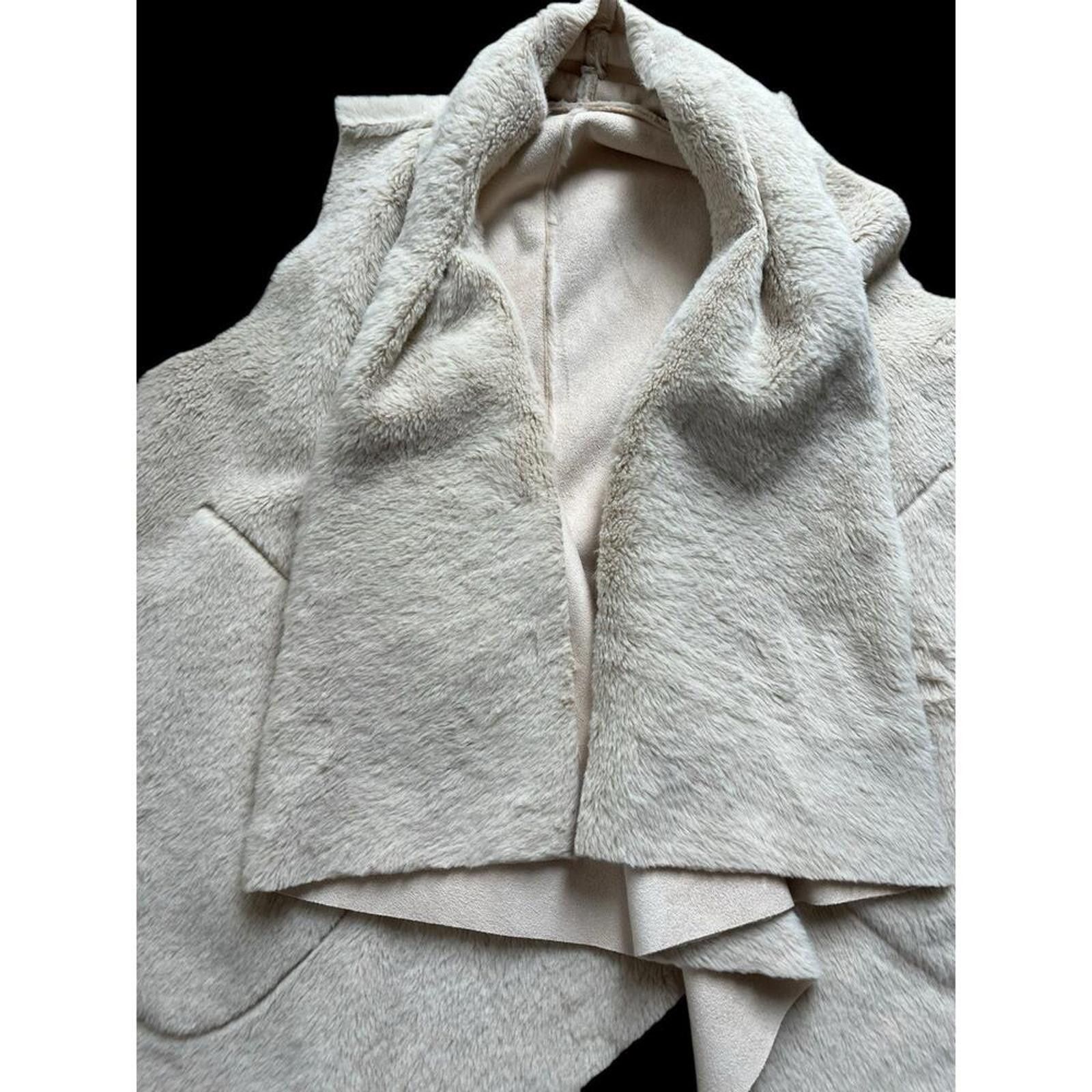 Unknown London Cozy Cream Women's Draped Vest Size ONE SIZE - 3 Thumbnail