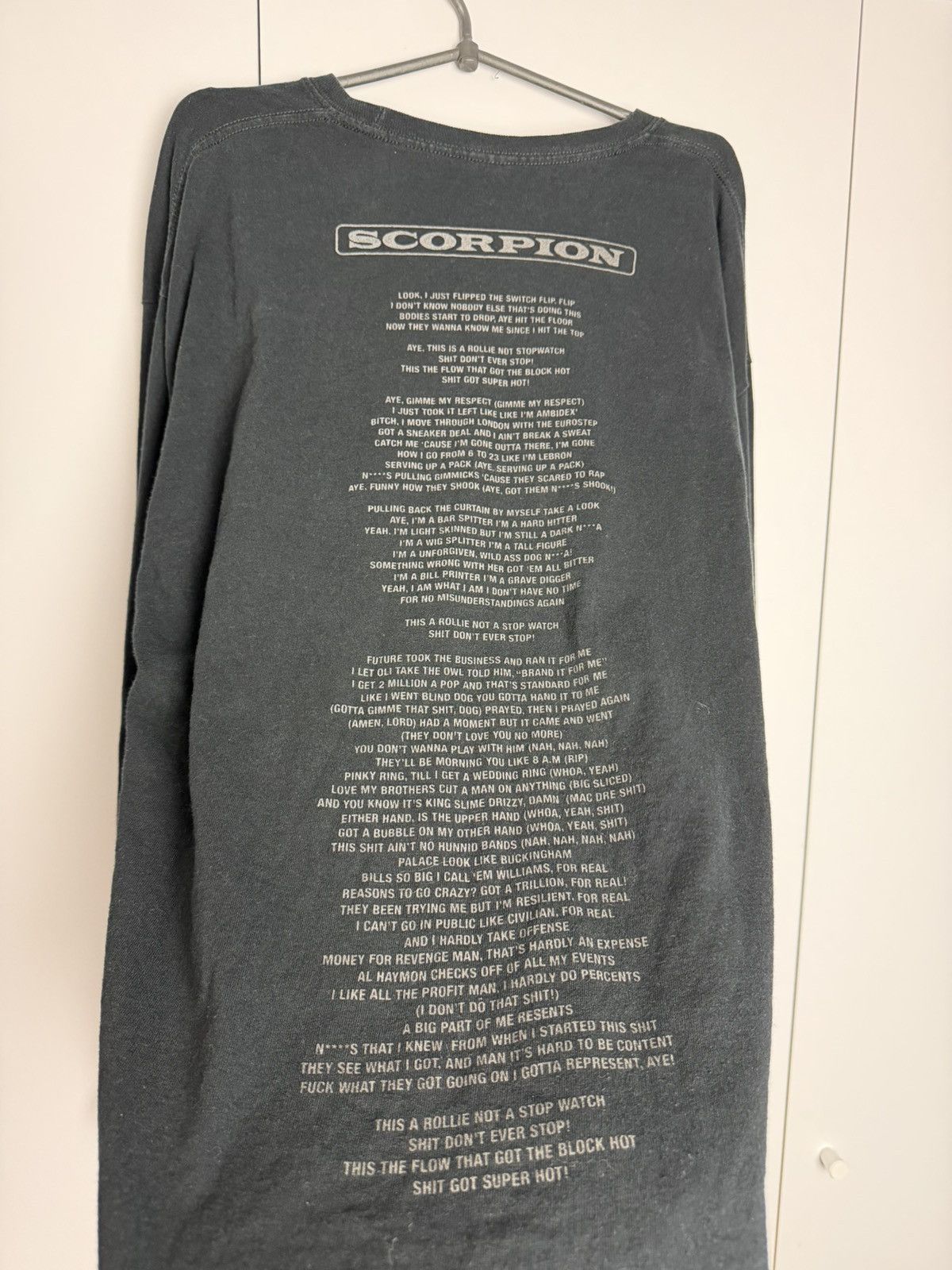 Drake Drake Scorpion tour reflective logo distressed longsleeve Size US XL / EU 56 / 4 - 2 Thumbnail
