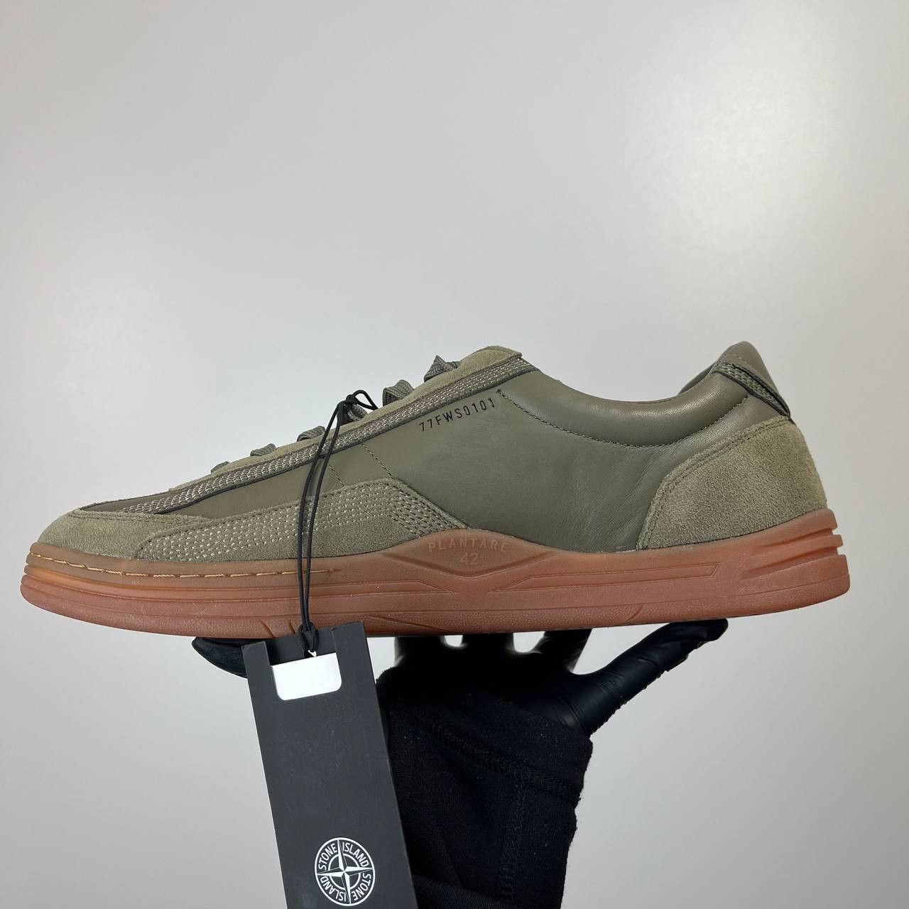 Stone Island Stone Island Sneakers 77FWS0101 V0054 Olive Green Gum EU 42 Size US 9 / EU 42 - 3 Thumbnail