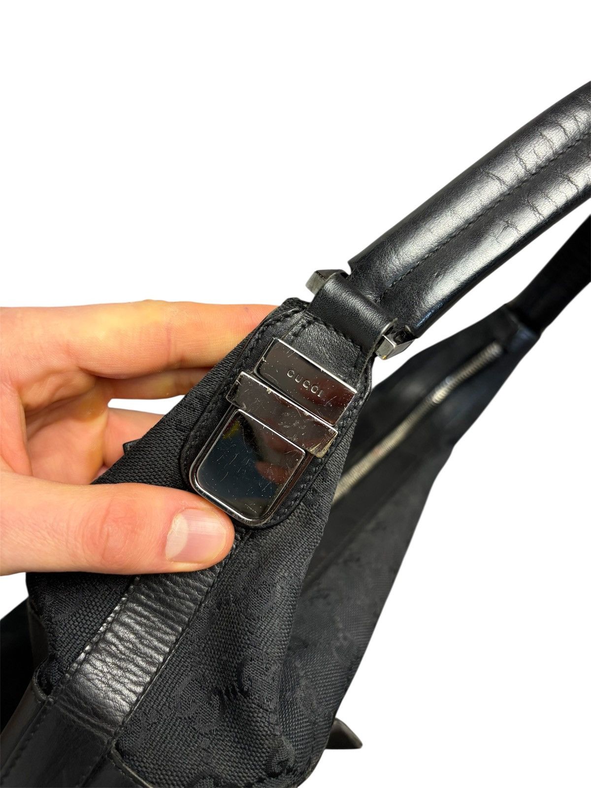 Gucci Gucci Vintage GG Canvas Small Black Shoulder Bag Luxury Size ONE SIZE - 6 Thumbnail