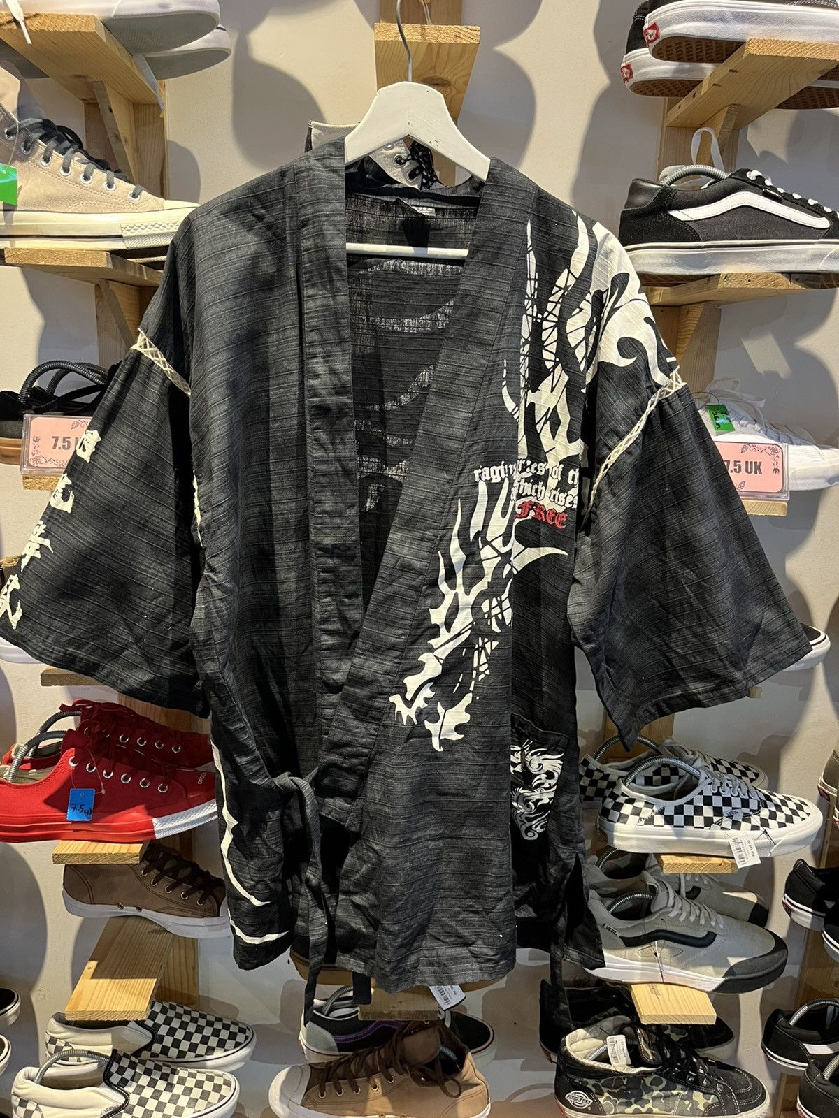 Kith D.J.Kimono dragon Size US M / EU 48-50 / 2 - 10 Thumbnail