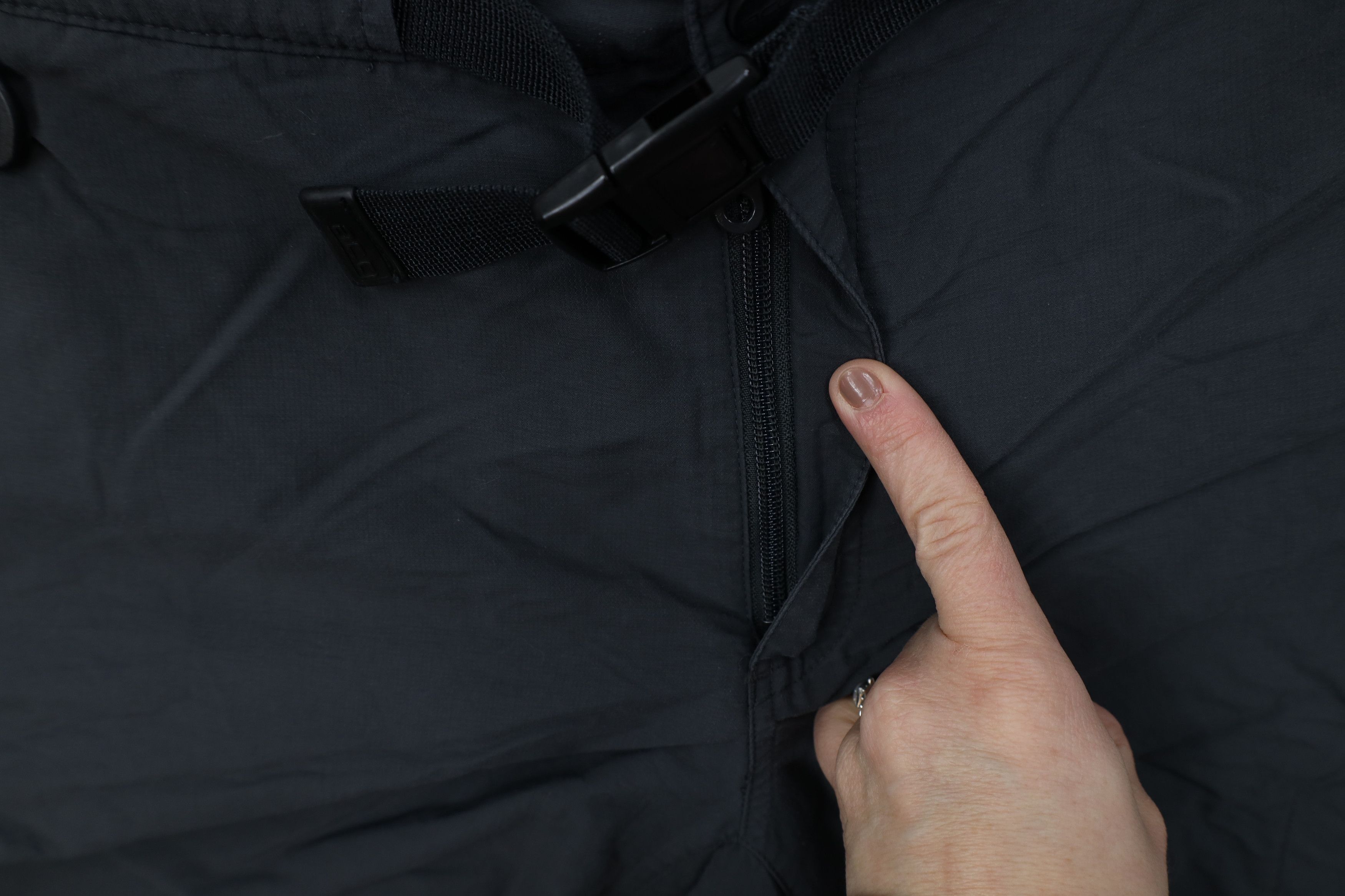 Nike Vintage Nike ACG Mini Swoosh Belted Trekking Hiking Shorts Size US 36 / EU 52 - 7 Thumbnail
