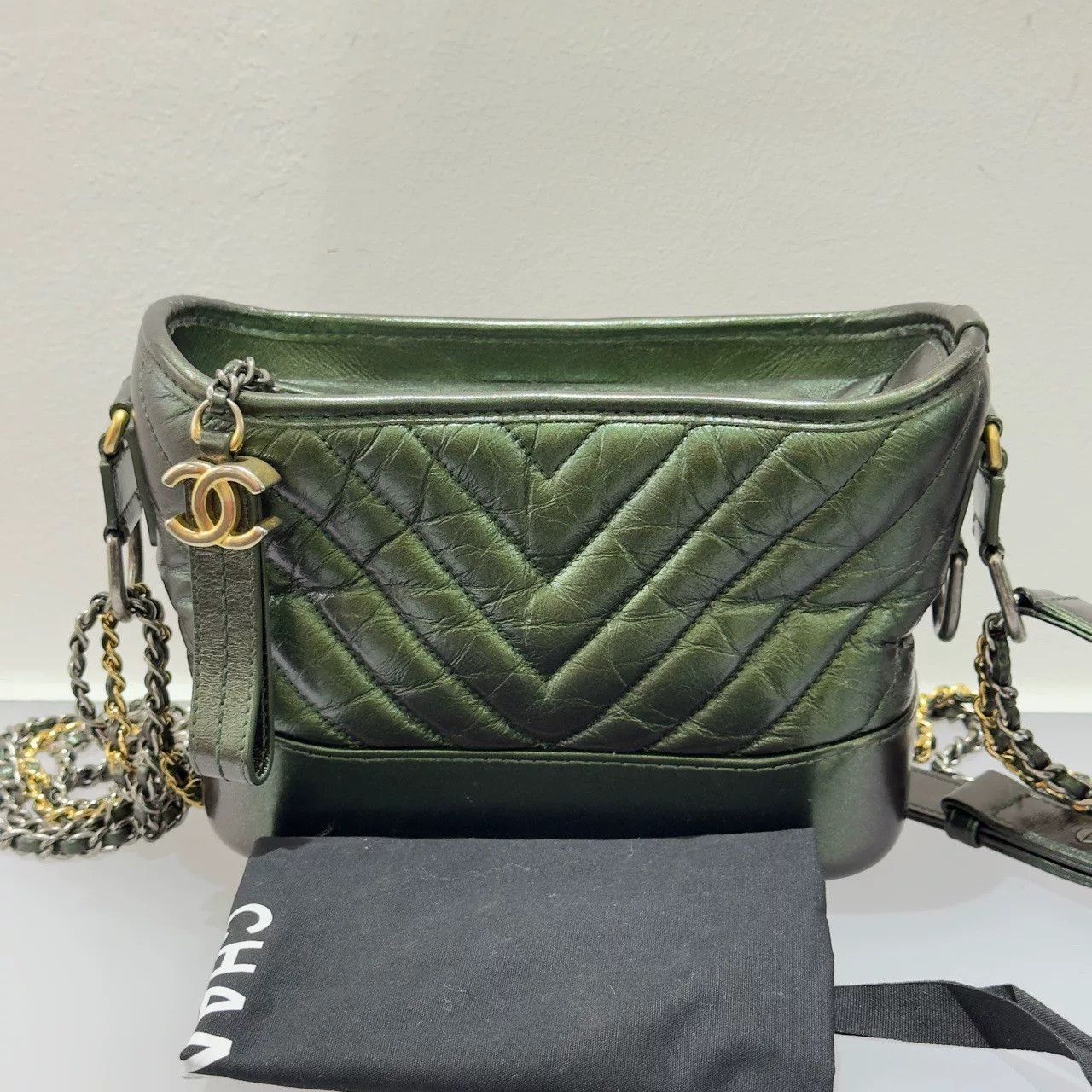 Chanel Pre-loved Bag Very good condition Size ONE SIZE - 1 Thumbnail