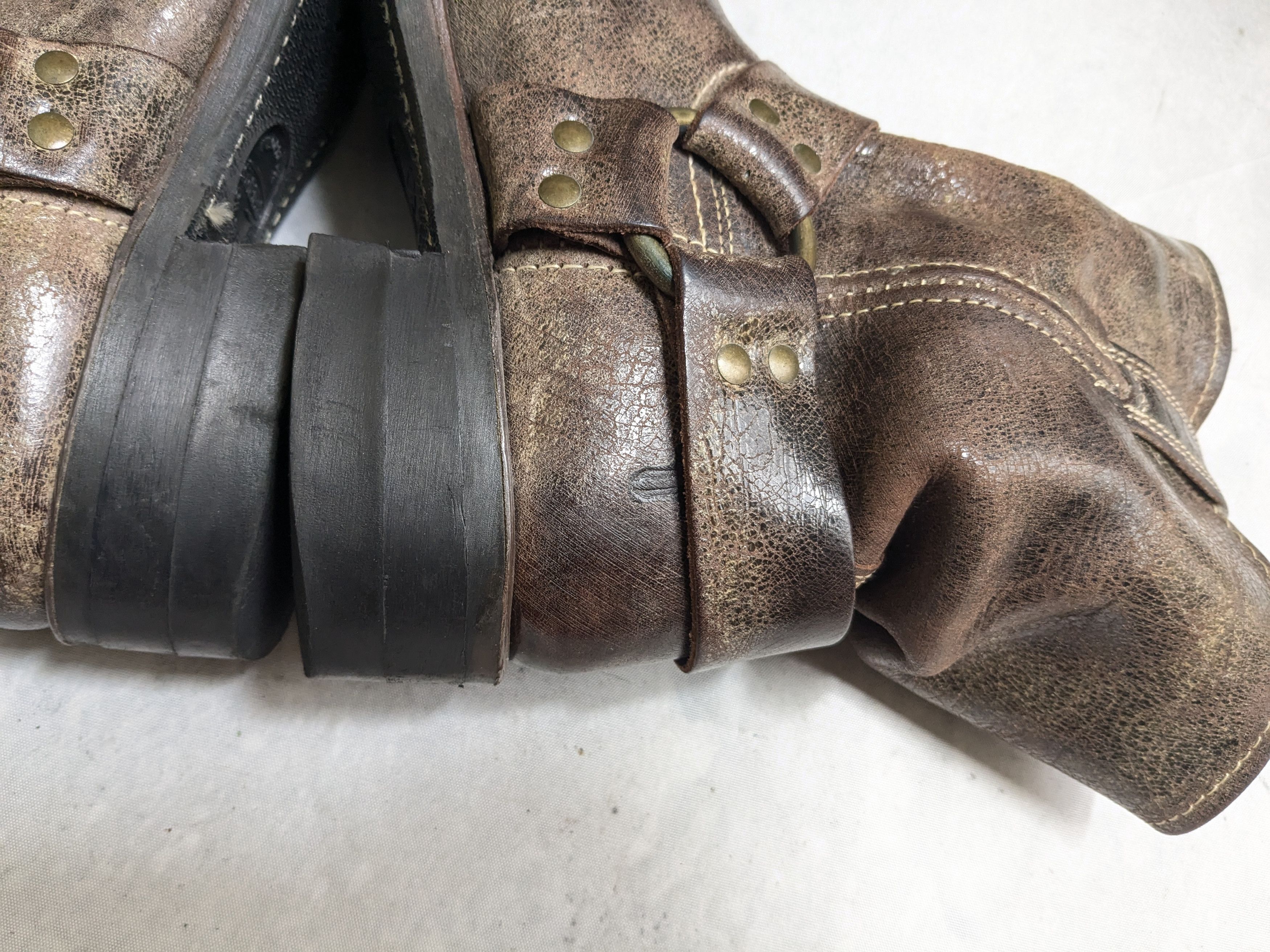 Frye Frye Harness Boots Brown Leather 9 M Buckle Size US 9 / EU 42 - 11 Thumbnail