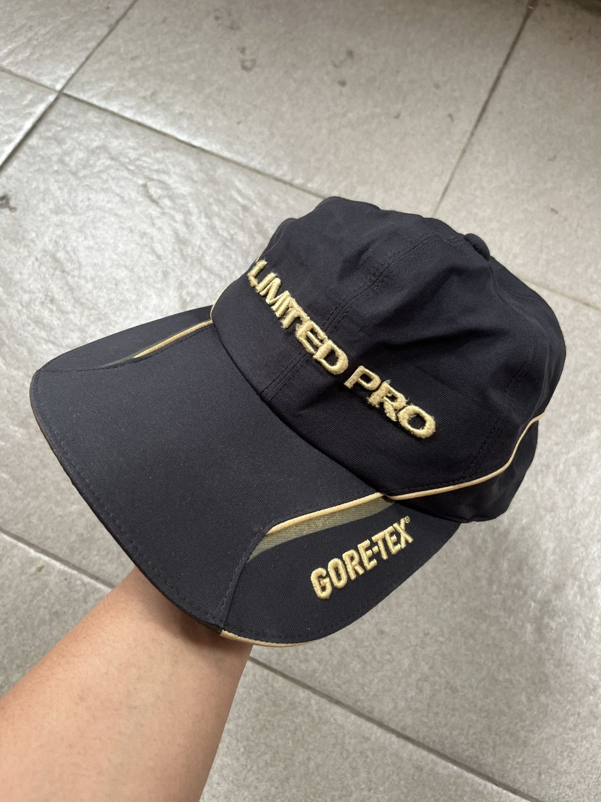 Goretex 00s Shimano Goretex Caps / Osfa Size ONE SIZE - 2 Thumbnail