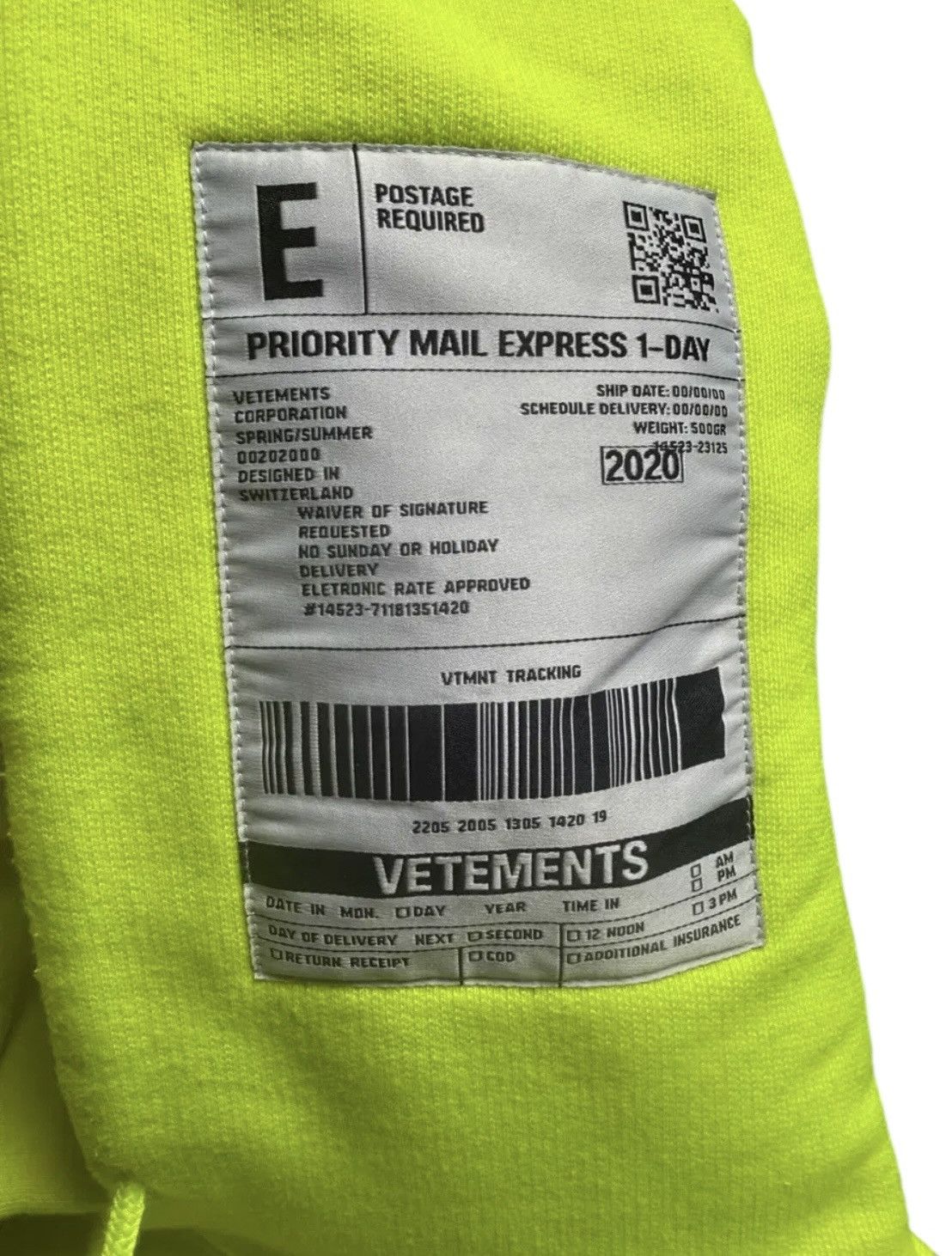 Vetements Vetements Logo Hoodie Size US S / EU 44-46 / 1 - 4 Thumbnail