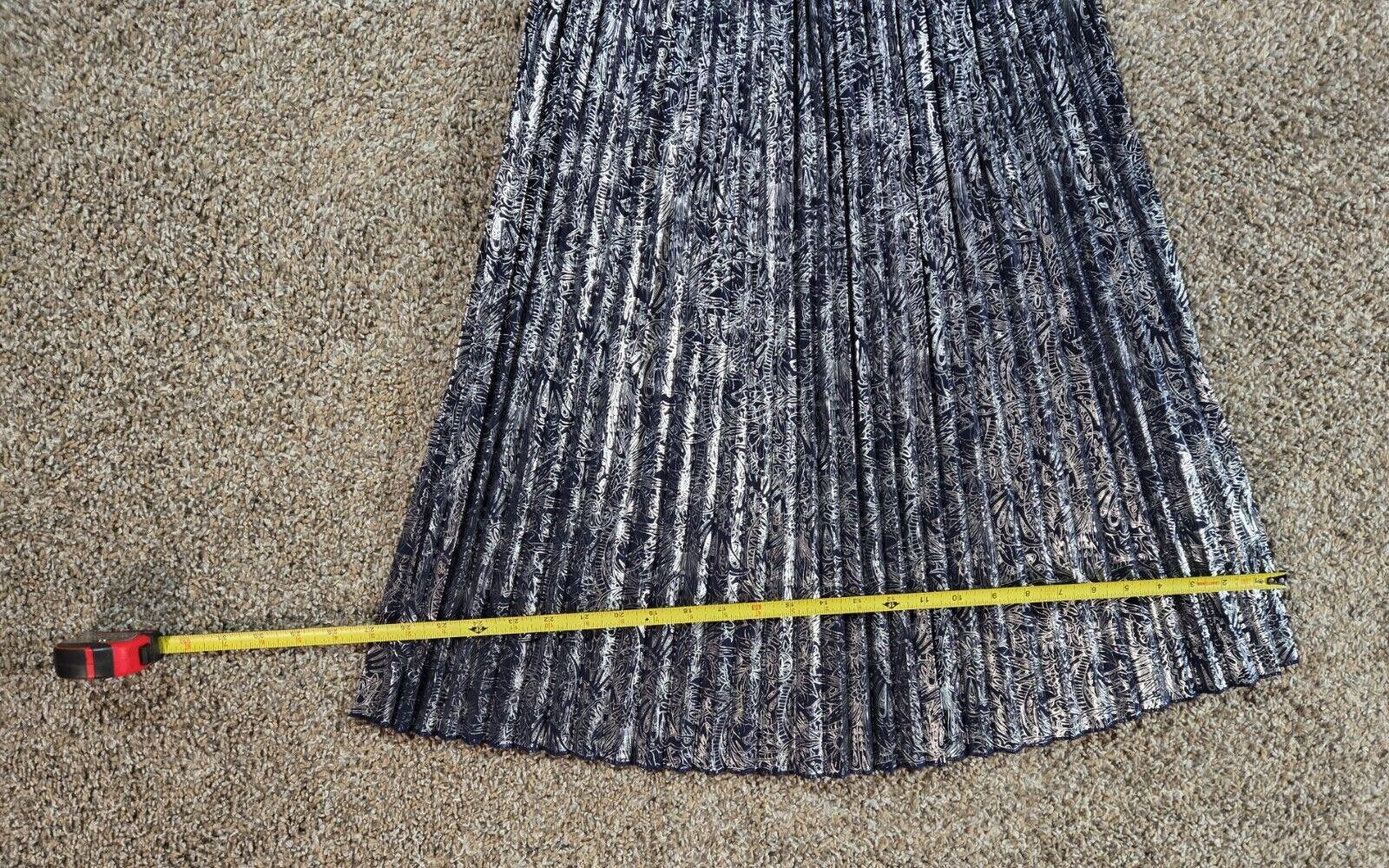 Designer LuLaRoe Elegant Jill Small Navy Silver Pleated Midi Skirt Size 28" / US 6 / IT 42 - 2 Thumbnail