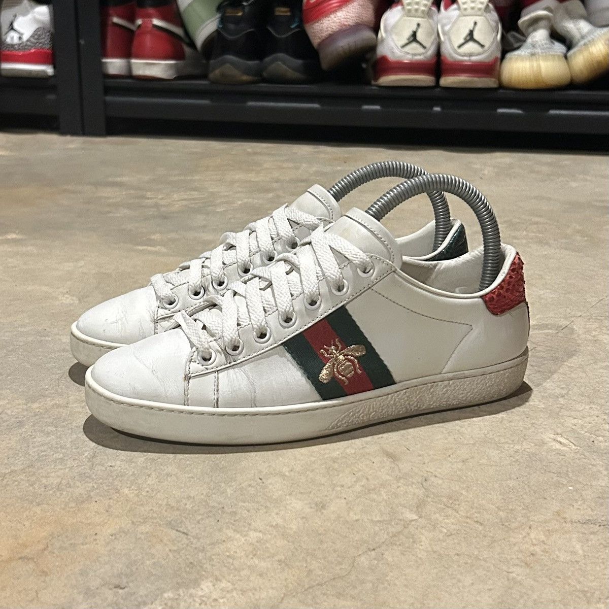 Designer × Gucci Gucci Ace Web Stripe Embroidered Bee Leather Shoes US 5 Size US 5 / EU 37 - 1 Thumbnail