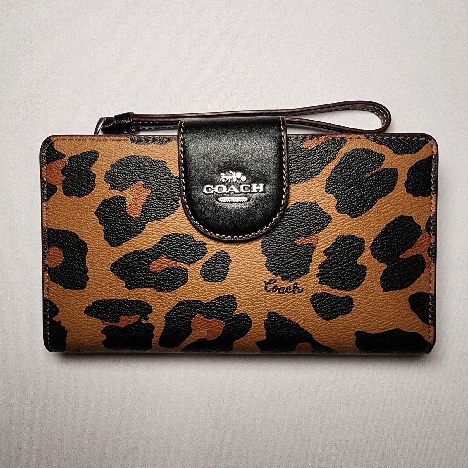 image of NWT Coach Cc869 Tech Wallet Leopard Print Signature Interior in Brown, Women's