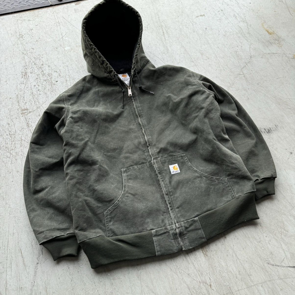 Carhartt × Vintage Vintage Carhartt Moss Green Faded Distressed Jacket Hooded Size US XL / EU 56 / 4 - 2 Thumbnail