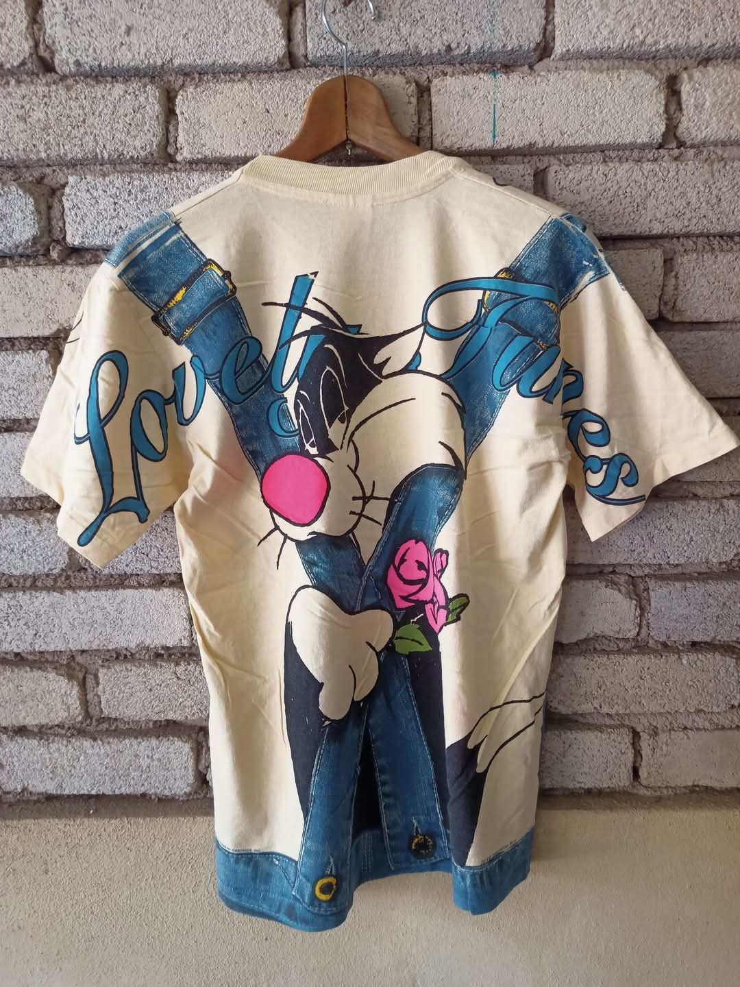 Cartoon Network × Vintage × Warner Bros Vintage Looney Tunes Fullprint 90s Size US M / EU 48-50 / 2 - 4 Thumbnail