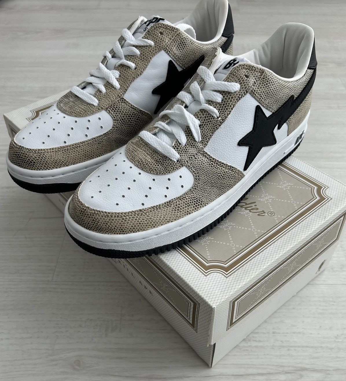 Bape VERY RARE OG 2001 A BATHING APE SNAKESKIN BAPESTA Size US 11 / EU 44 - 1 Thumbnail