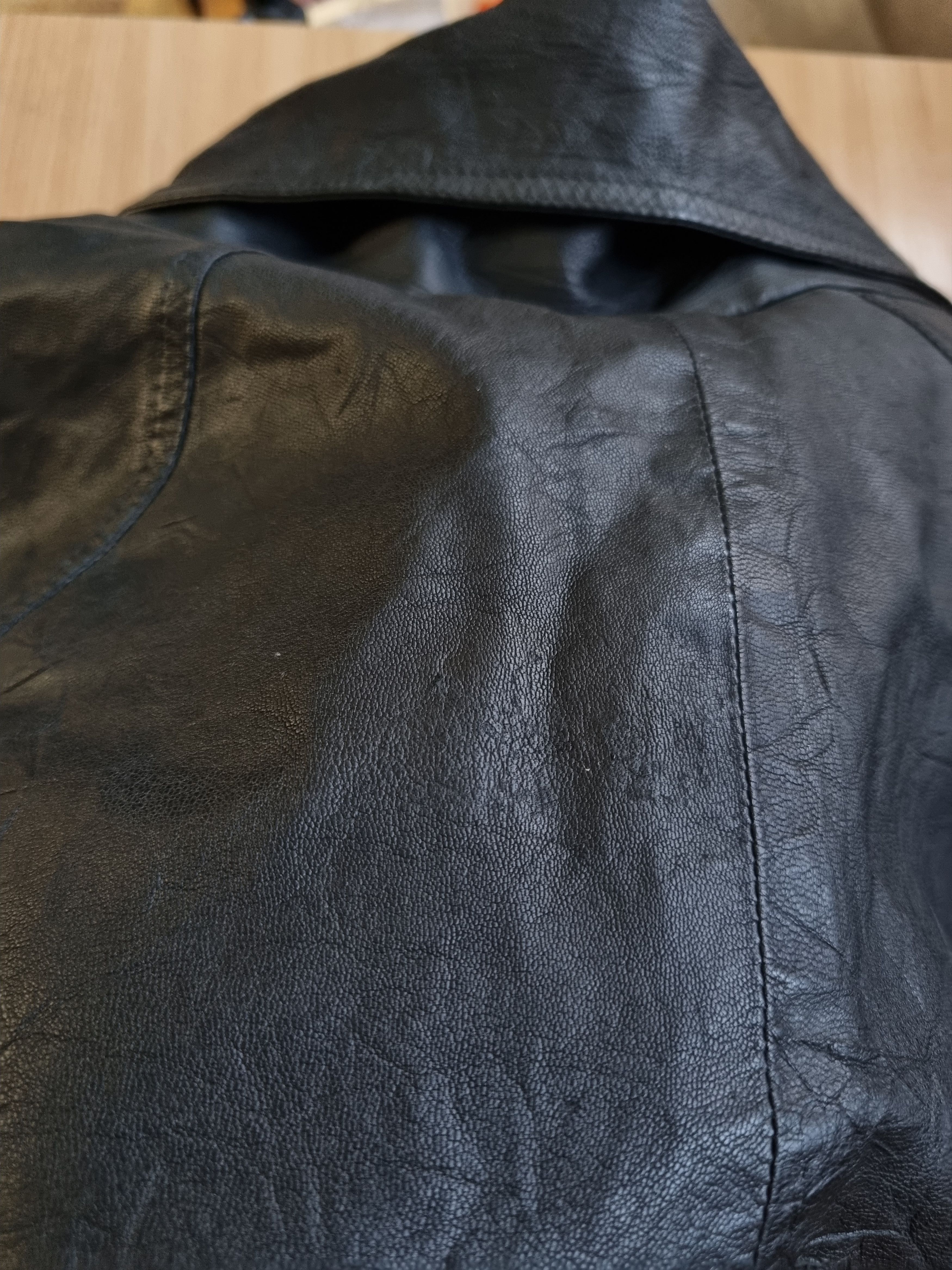 Japanese Brand Unique Double Breasted Long Leather Coat Vintage Trench Size US L / EU 52-54 / 3 - 21 Thumbnail