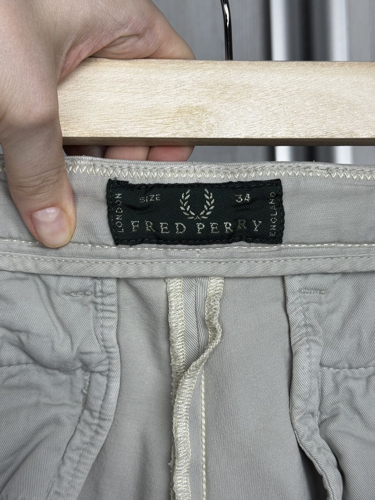 Fred Perry Fred Perry vintage beige grey cotton chino pants size 34 Size US 34 / EU 50 - 9 Thumbnail