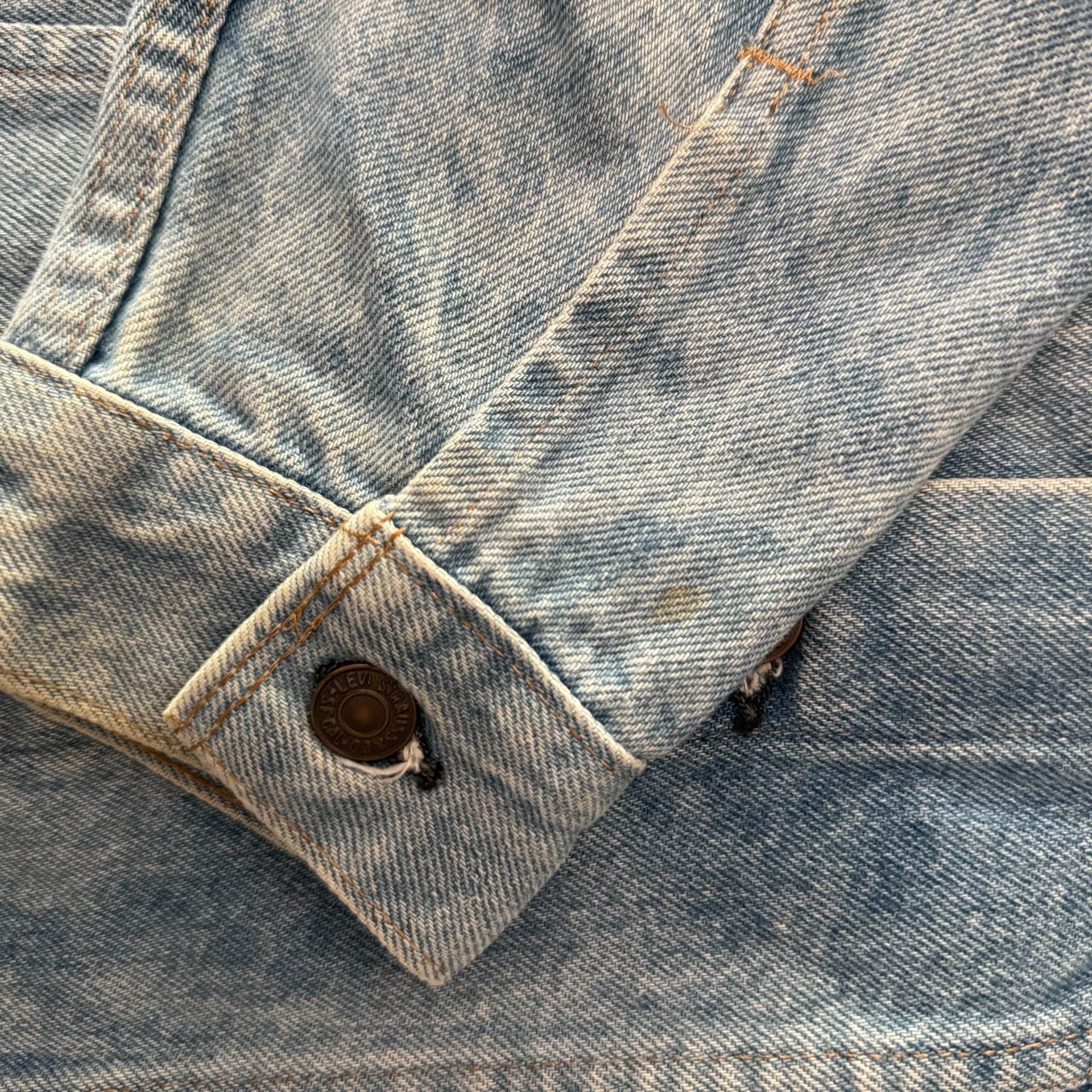 Levi's Vintage Clothing Levi's LVC 71205 0213 USA Washed Denim Jacket Size US XS / EU 42 / 0 - 8 Thumbnail