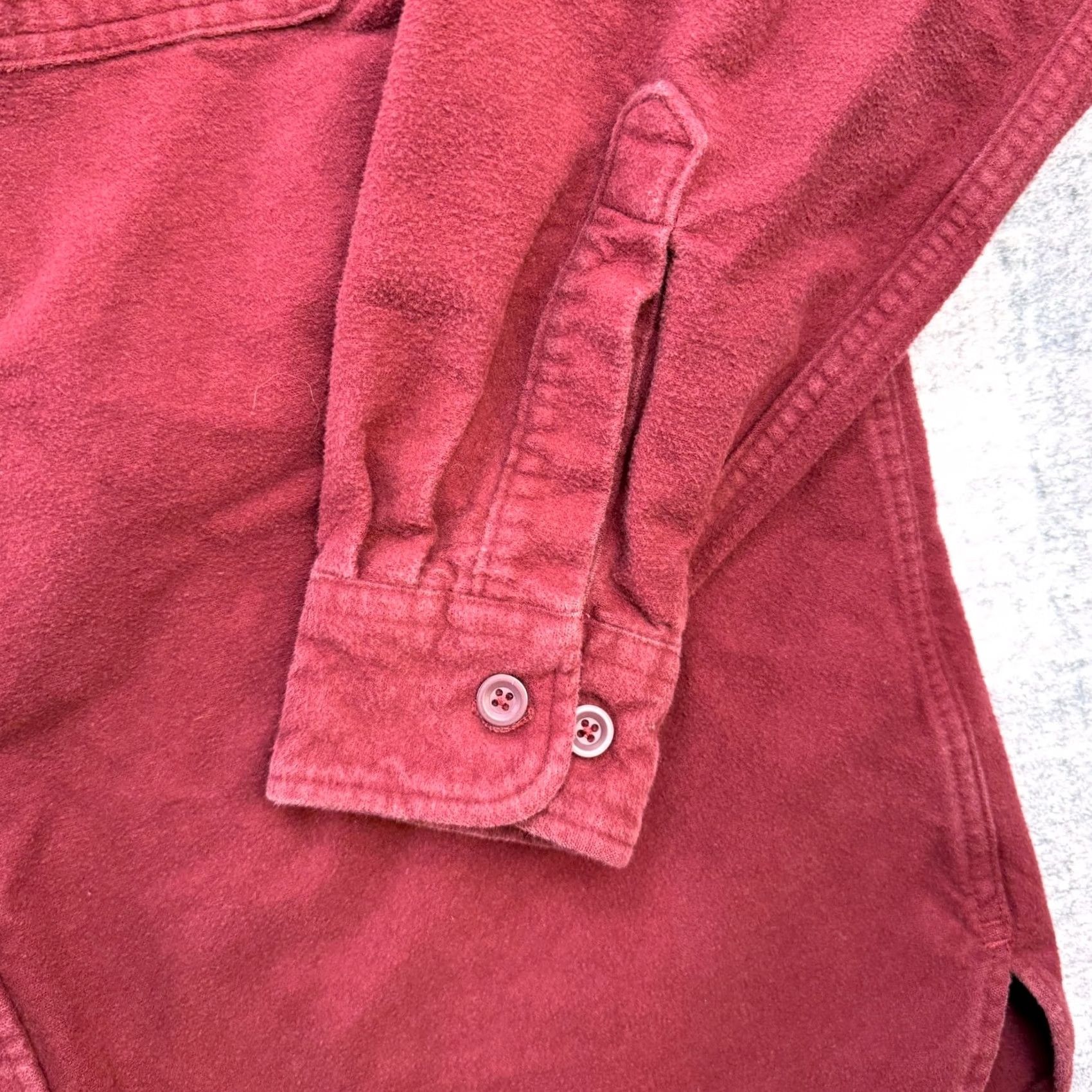 Vintage L.L. Bean Chamois Cloth Shirt Mens Large Red Heavyweight Flannel Button-Up Workwear Pockets Knit Cotton Shirt Size US L / EU 52-54 / 3 - 4 Thumbnail