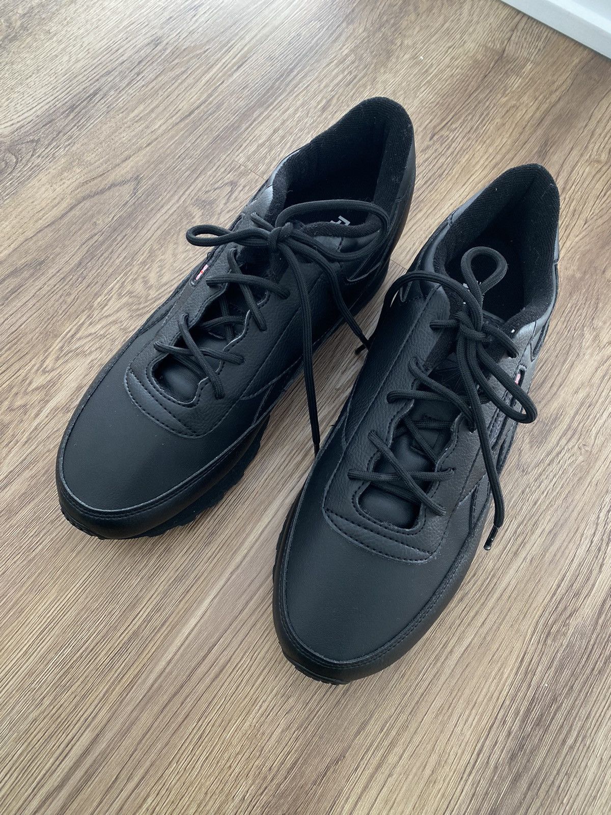 Reebok Reebok Classic Renaissance Black Memorytech Comfort size 9 Size US 9 / IT 39 - 3 Thumbnail