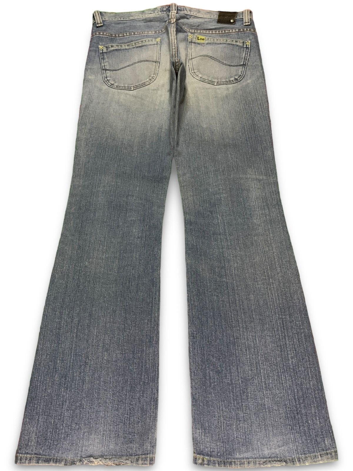 Lee Vintage Japanese Lee Riders Blue Wash Distressed Flare Jeans Size 32" / US 10 / IT 46 - 2 Thumbnail