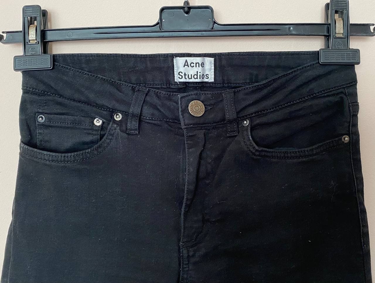 Acne Studios 🖤 Acne Studios Skin 5 Used Black Skinny Jeans 28x34 Size 28" / US 6 / IT 42 - 2 Thumbnail
