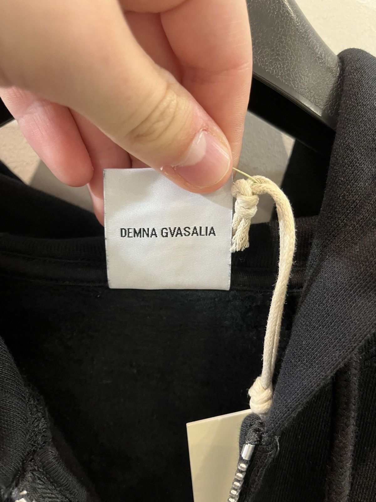Vetements Vetements 2019 10 Years Zip Up Size US XL / EU 56 / 4 - 4 Thumbnail