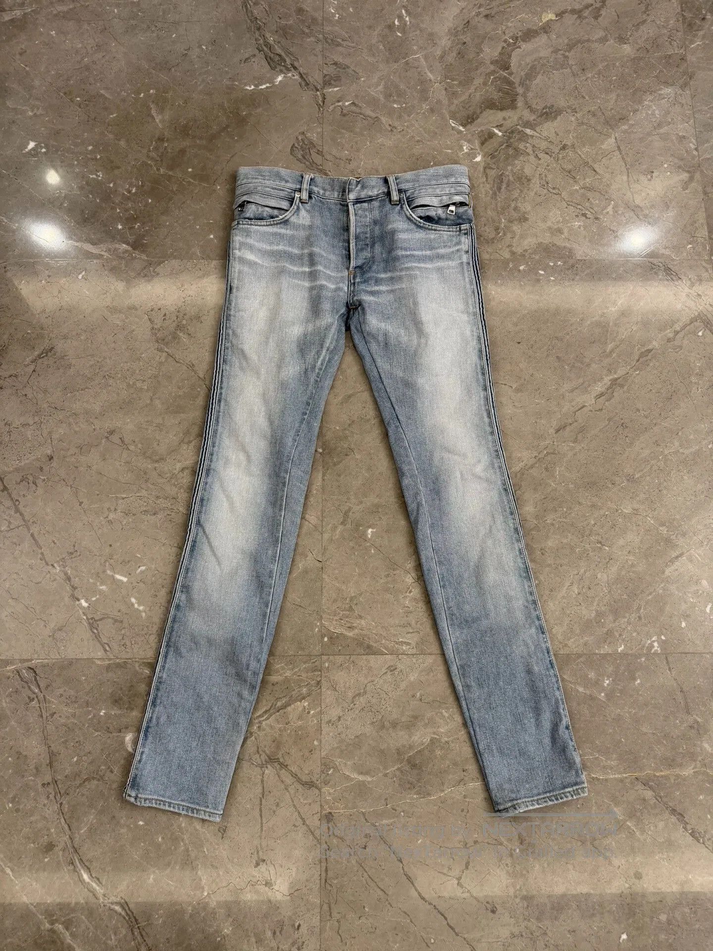 Balmain Balmain Straight Leg Jeans in Blue. Size US 29 - 2 Thumbnail