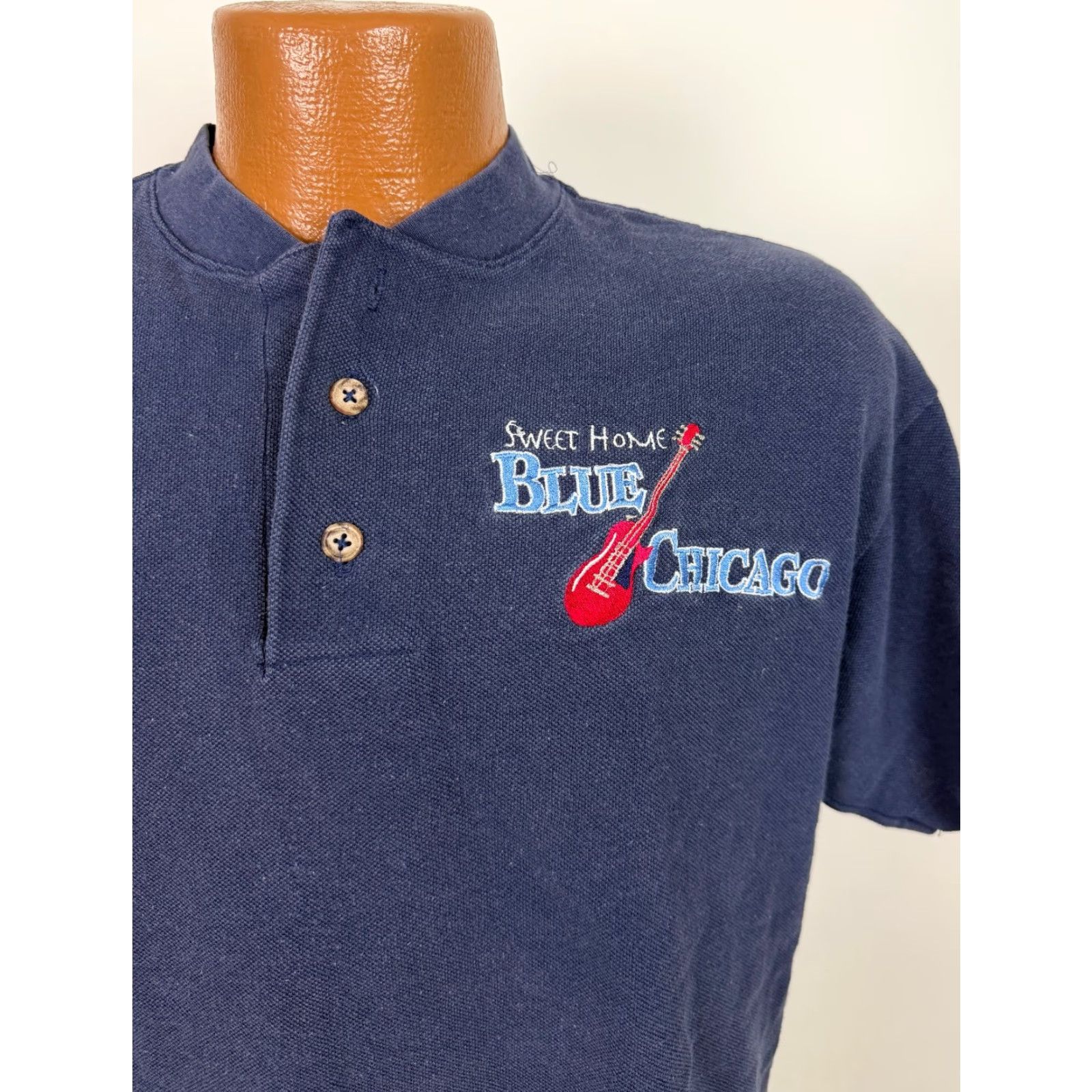 Vintage VINTAGE Belton 90s Pique Knit Henley Shirt Men L Blue Chicago Music Club Guitar USA Shirt Mens Large 90s Grunge Hipster Music Vintage Size US L / EU 52-54 / 3 - 2 Thumbnail