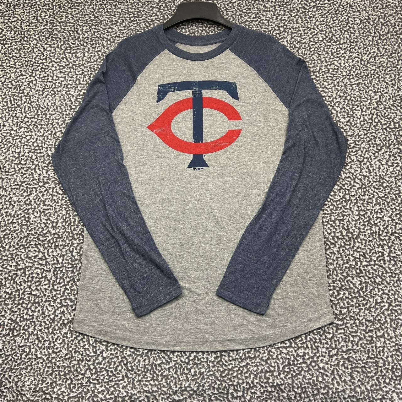 Other Minnesota Twins Shirt Men Large Fanatics Long Sleeve New L Size US L / EU 52-54 / 3 - 1 Thumbnail