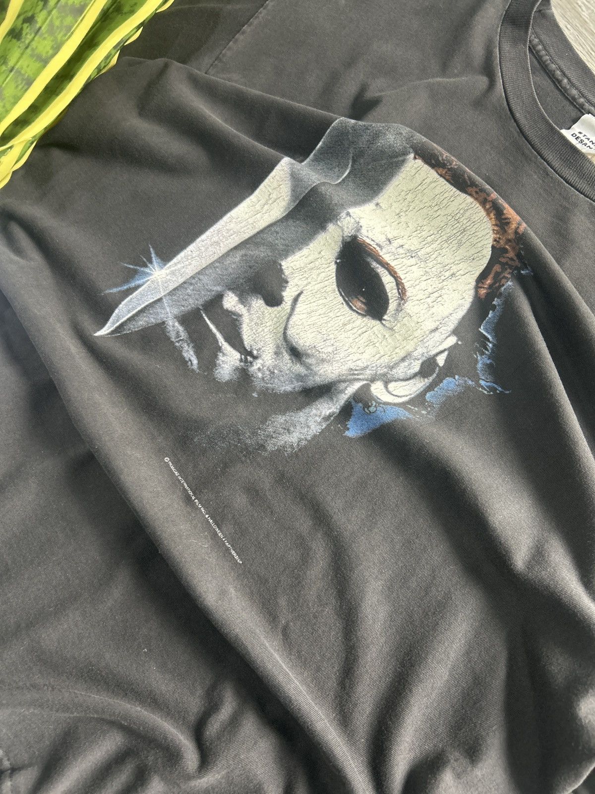 Vintage Stanley Desantis Halloween Horror Promo Shirt Size US XL / EU 56 / 4 - 4 Thumbnail
