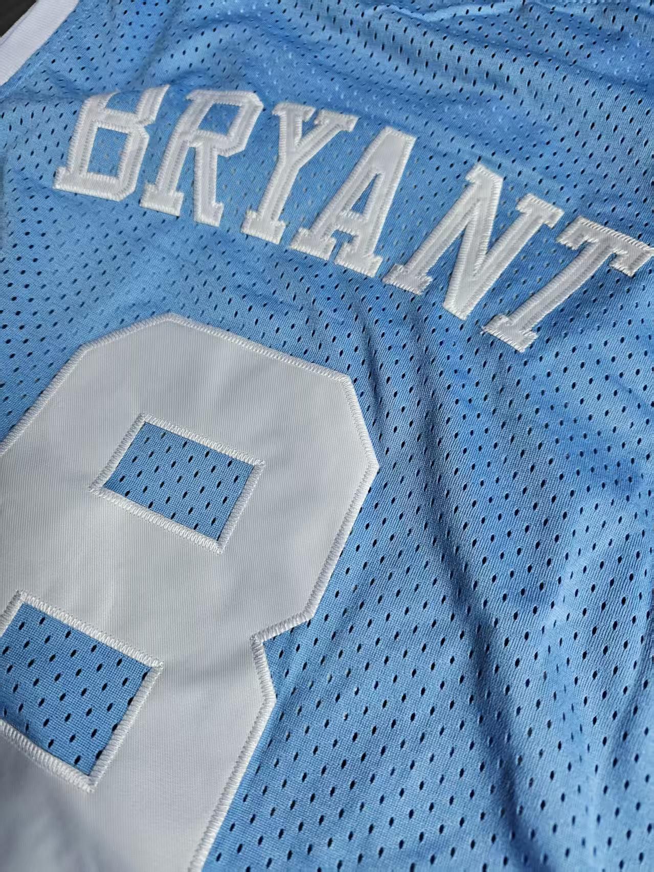 NBA #8 Kobe Bryant Jersey Laker 2004 2005 Size US XXL / EU 58 / 5 - 5 Thumbnail