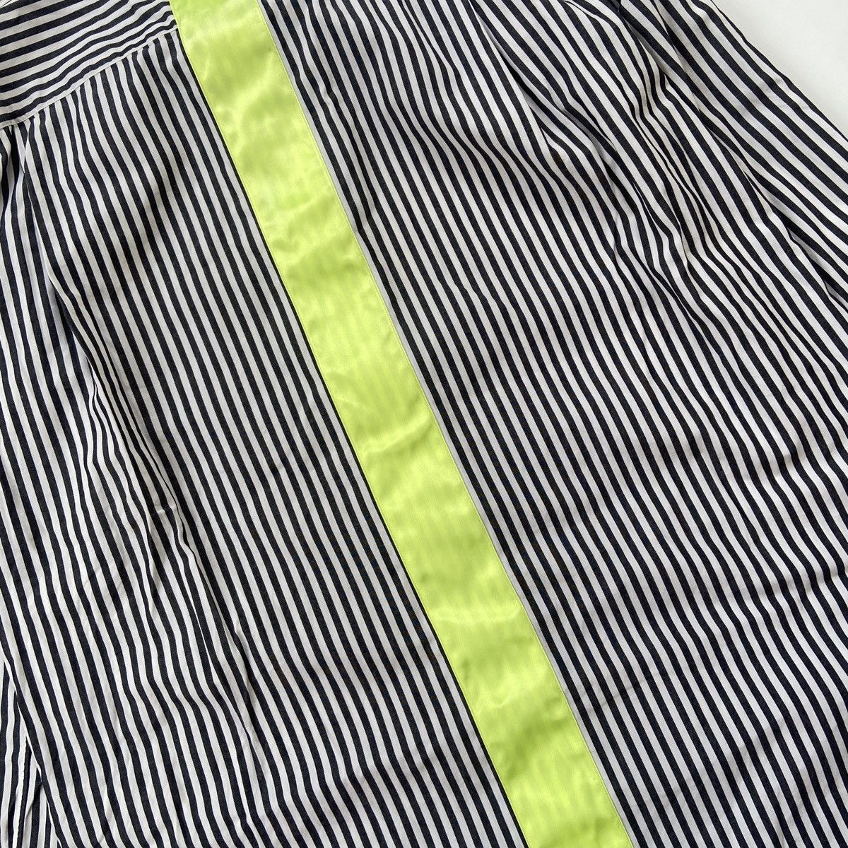 Comme des Garcons Black BLACK COMME des GARCONS Satin Flourescent Stripe Long Sleeve Size US S / EU 44-46 / 1 - 9 Thumbnail