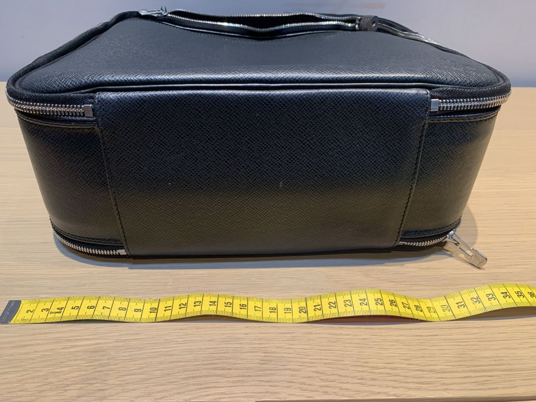 Louis Vuitton Louis Vuitton Vintage Black Leather Tura 2-Way Messenger Bag Size ONE SIZE - 5 Thumbnail