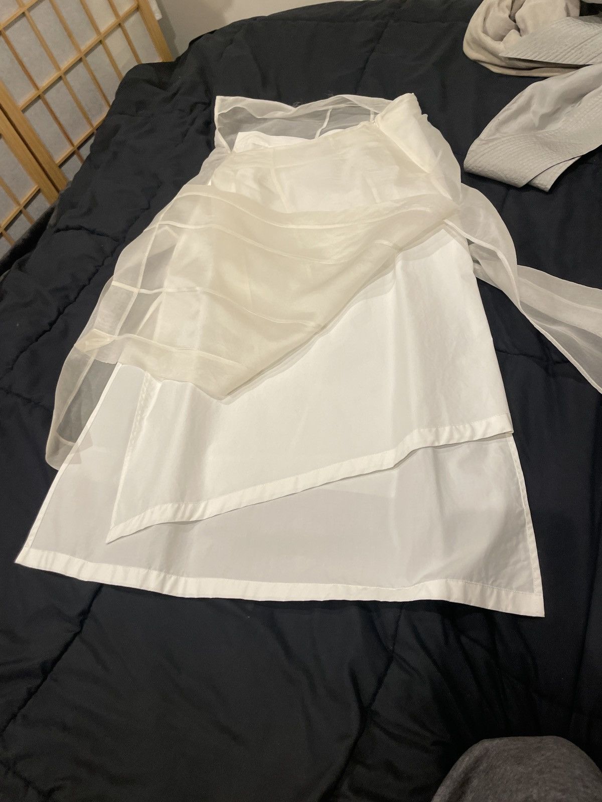 Japanese Brand double fable skirt with white sheer fabric overlayed Size 23" - 7 Thumbnail