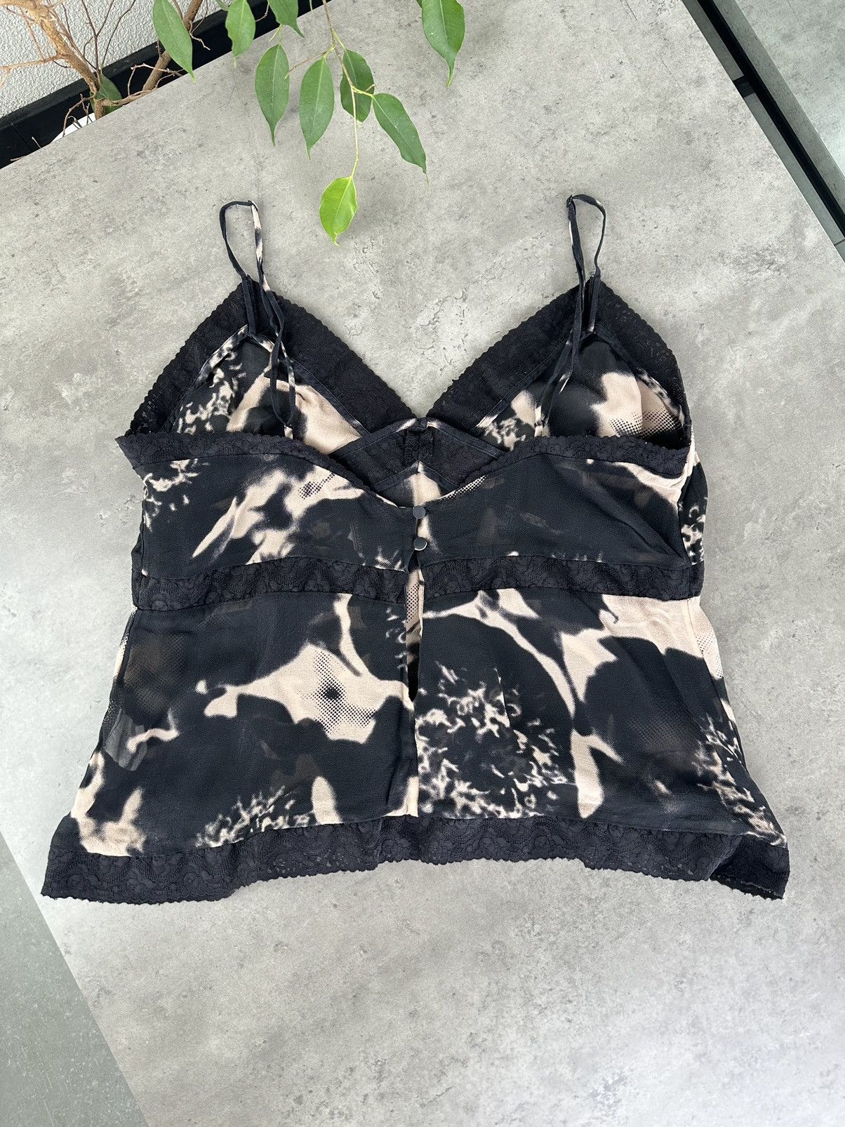 Karl Lagerfeld Karl Lagerfeld x H&M Silk Tank Top Size L / US 10 / IT 46 - 8 Thumbnail