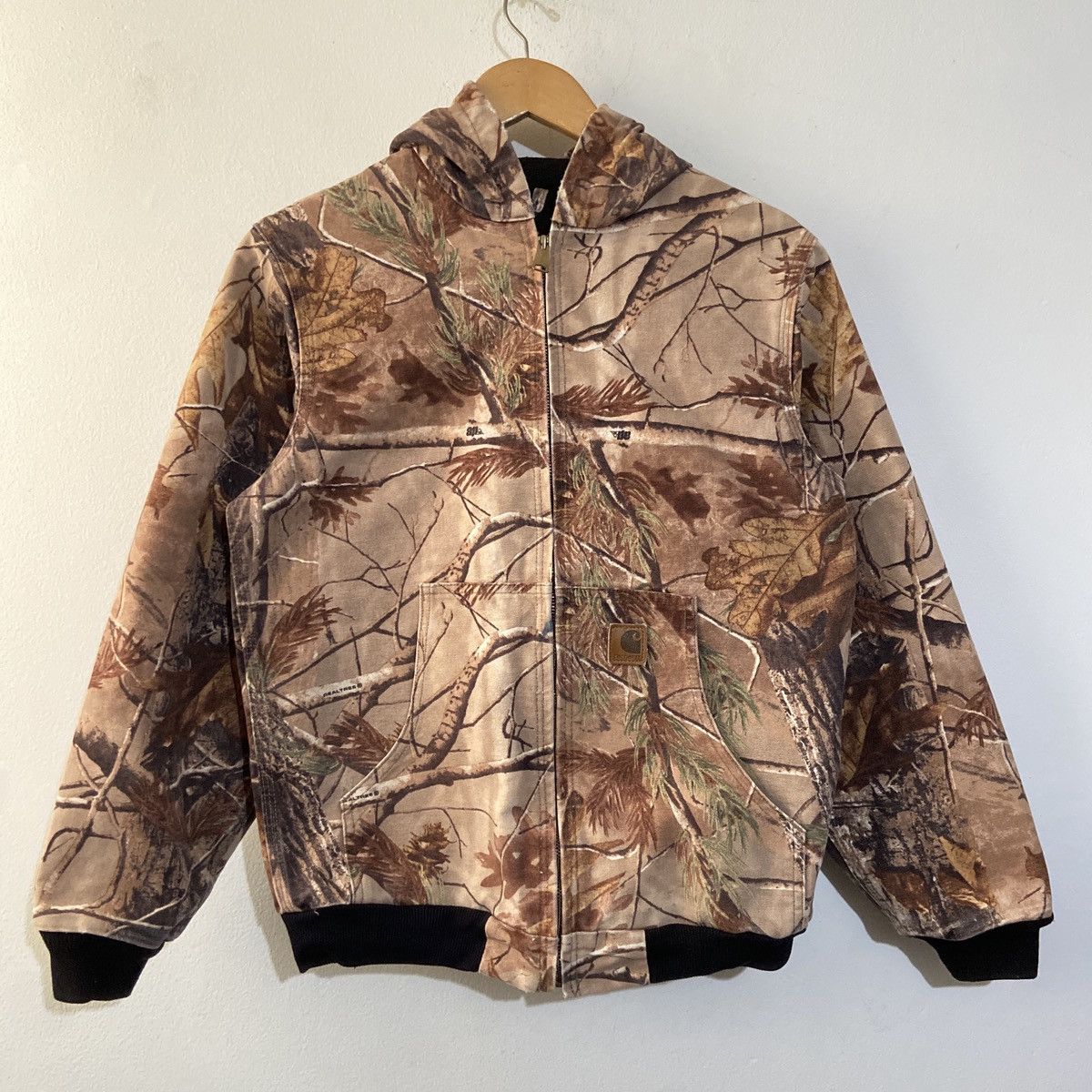 Carhartt 2009 Real Tree Camo Carhartt Hooded Work Jacket Size US S / EU 44-46 / 1 - 1 Thumbnail