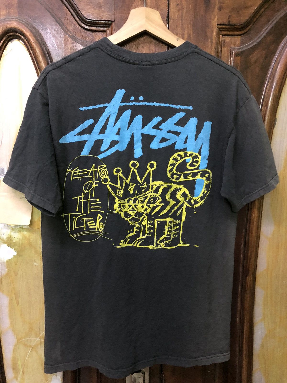 Stussy Vintage Stussy Year of The Tiger Sun Faded Shirt Tee Size US M / EU 48-50 / 2 - 14 Thumbnail