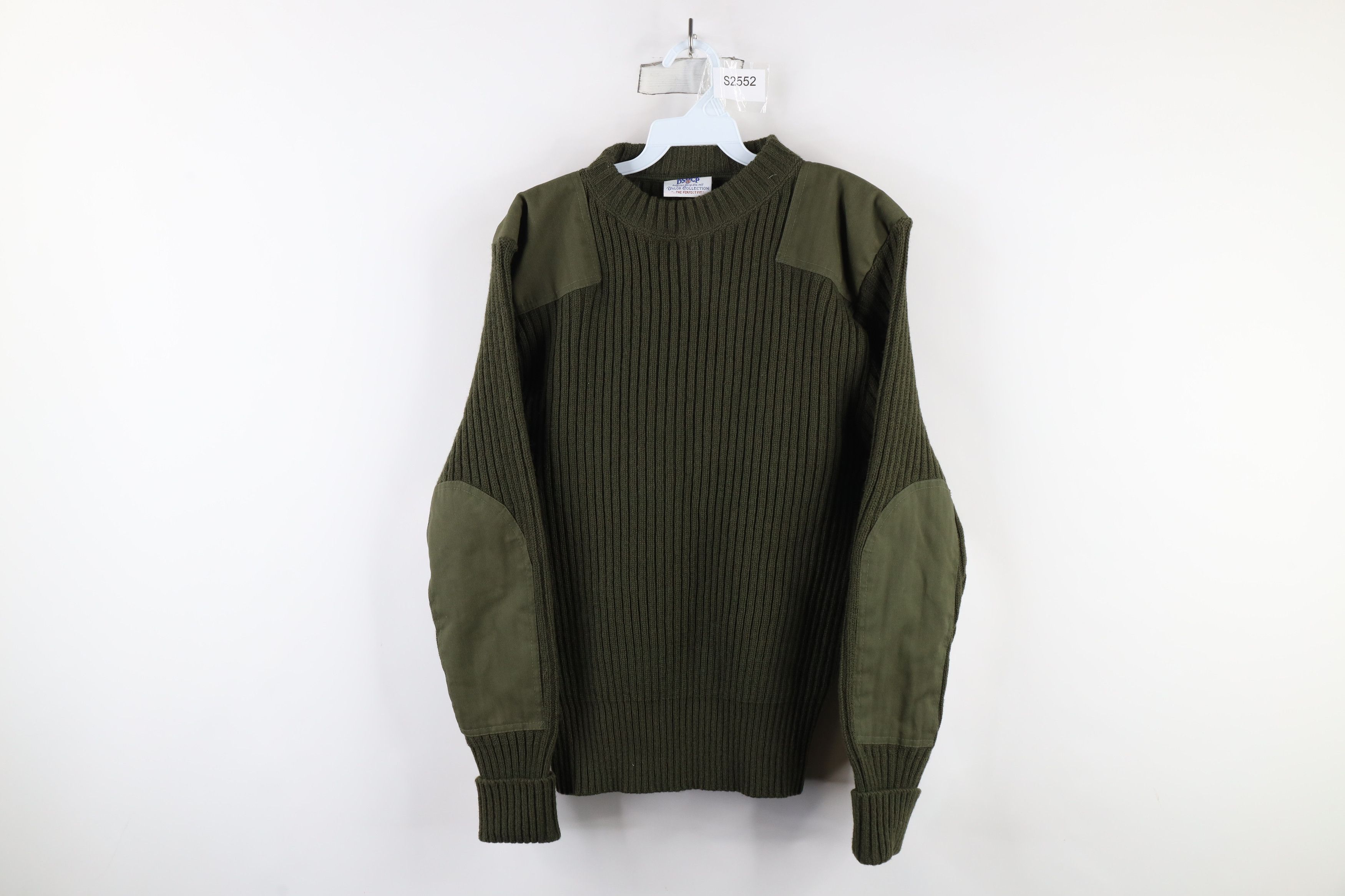 Vintage Vintage 90s Military Ribbed Knit Commando Sweater Green USA Size US L / EU 52-54 / 3 - 1 Thumbnail