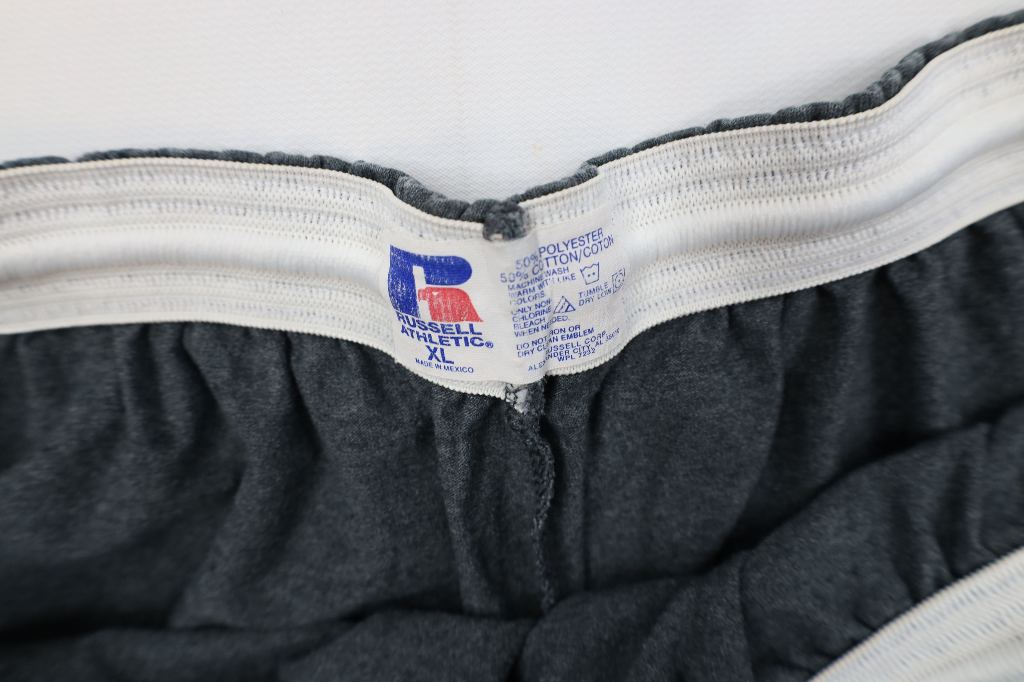 Russell Athletic Vintage 90s Russell Athletic Above Knee Shorts Heather Gray Size US 36 / EU 52 - 7 Thumbnail