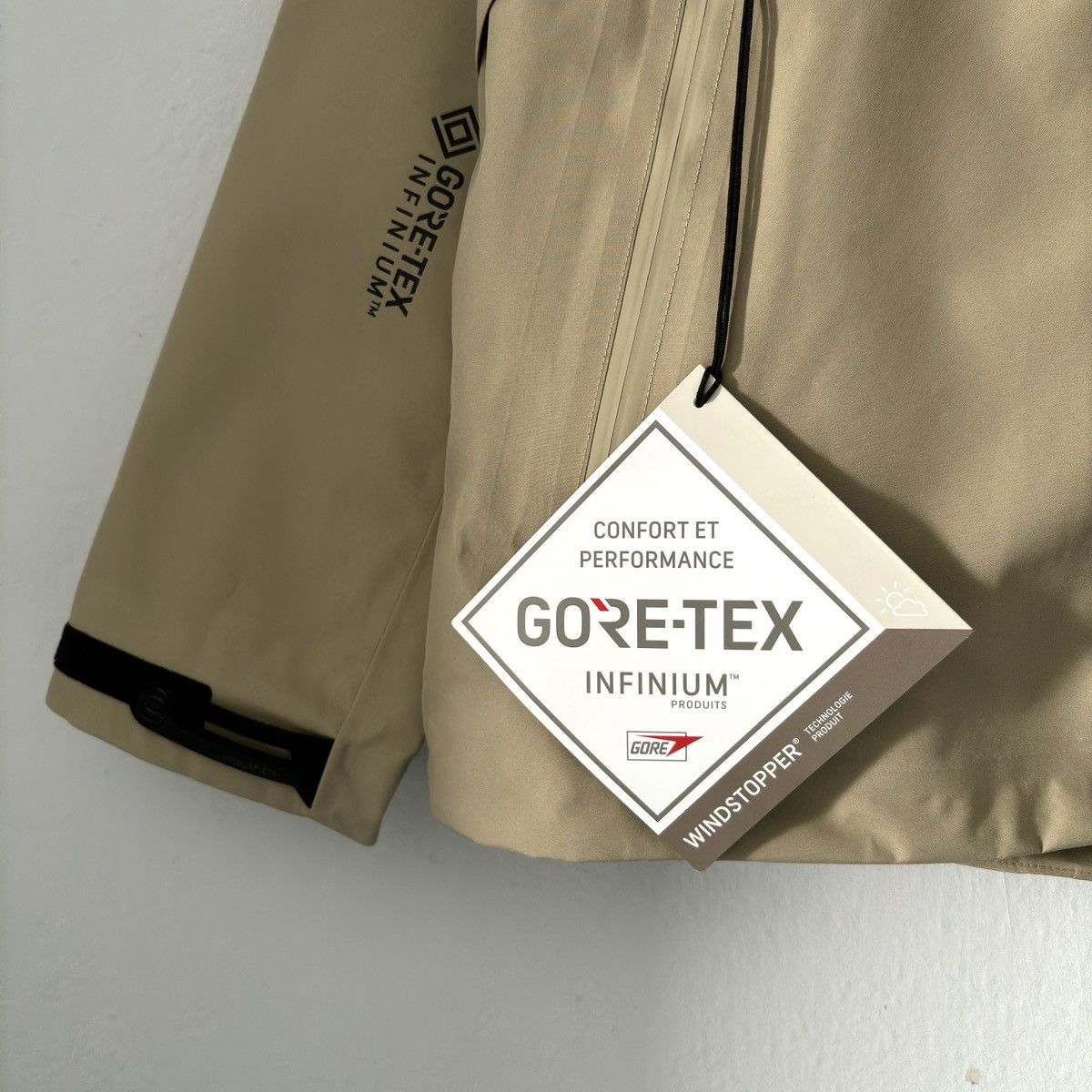Goretex × Nike × Travis Scott 2021 2022 Nike x Travis Scott Jack CACT.US CORP Zip Jacket L Size US L / EU 52-54 / 3 - 4 Thumbnail