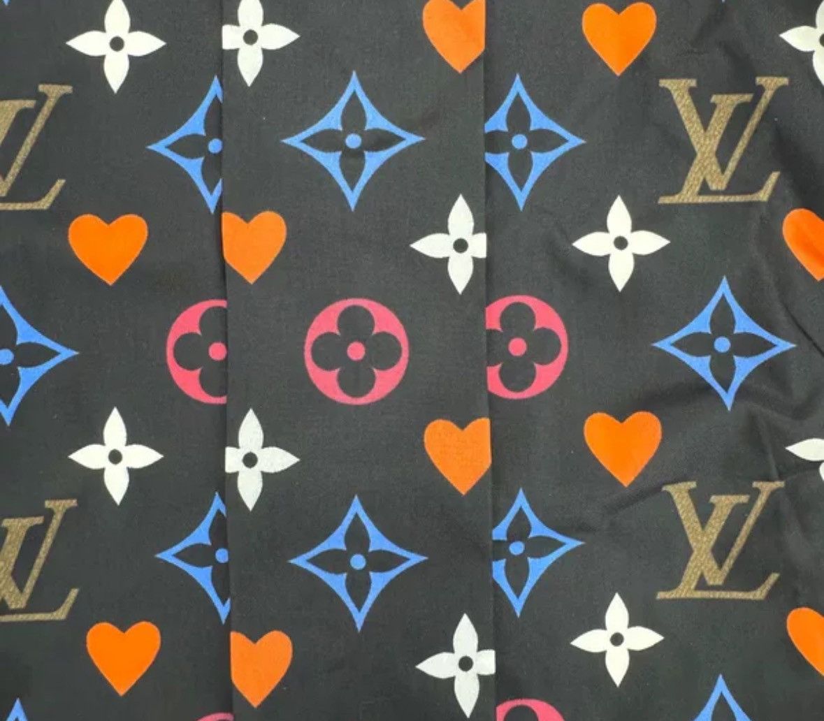 Louis Vuitton Black and white long Louis Vuitton with colorful jacket Size US S / EU 44-46 / 1 - 5 Thumbnail